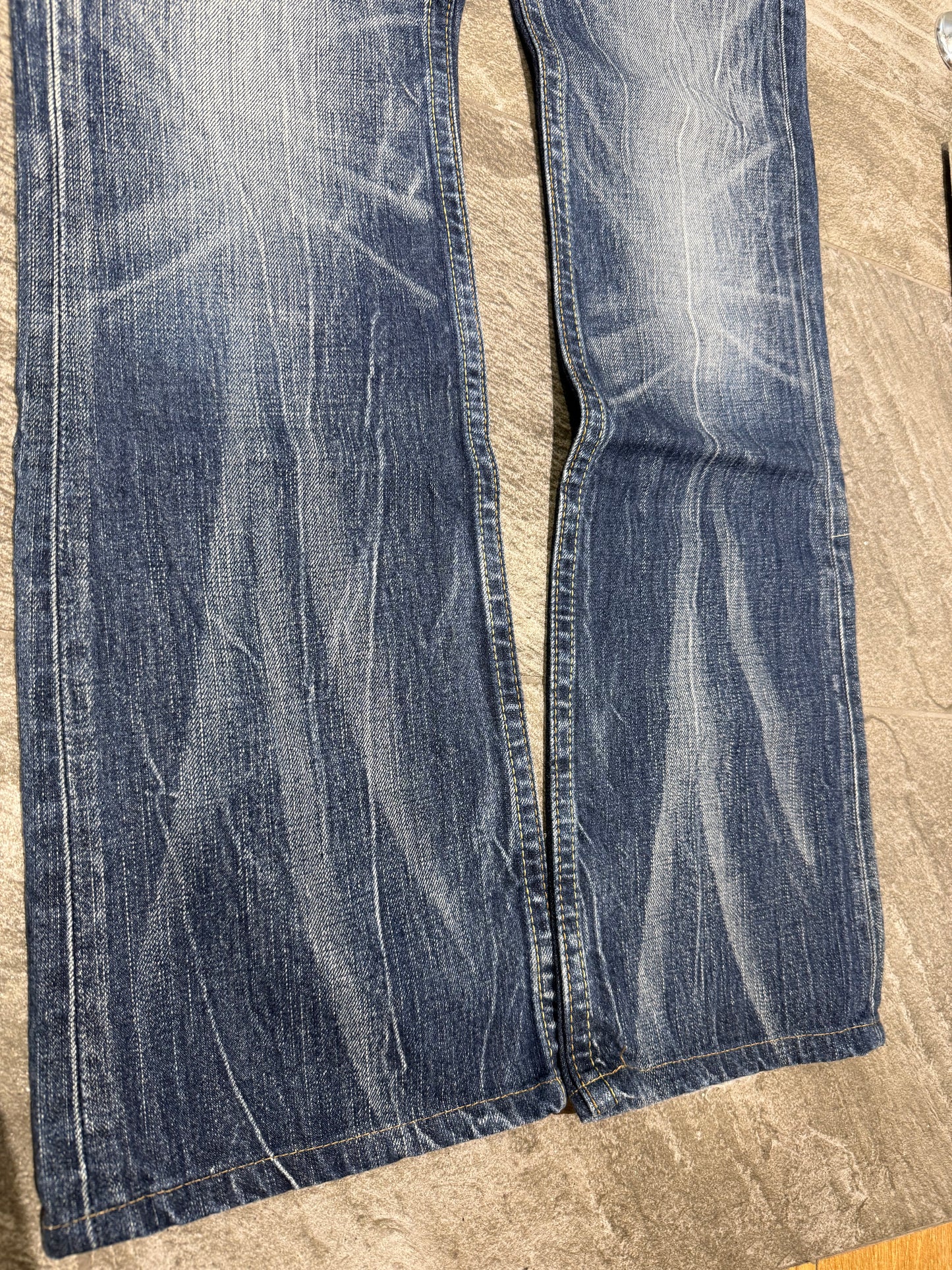 000’s Levi’s 502 Jeans (30”)