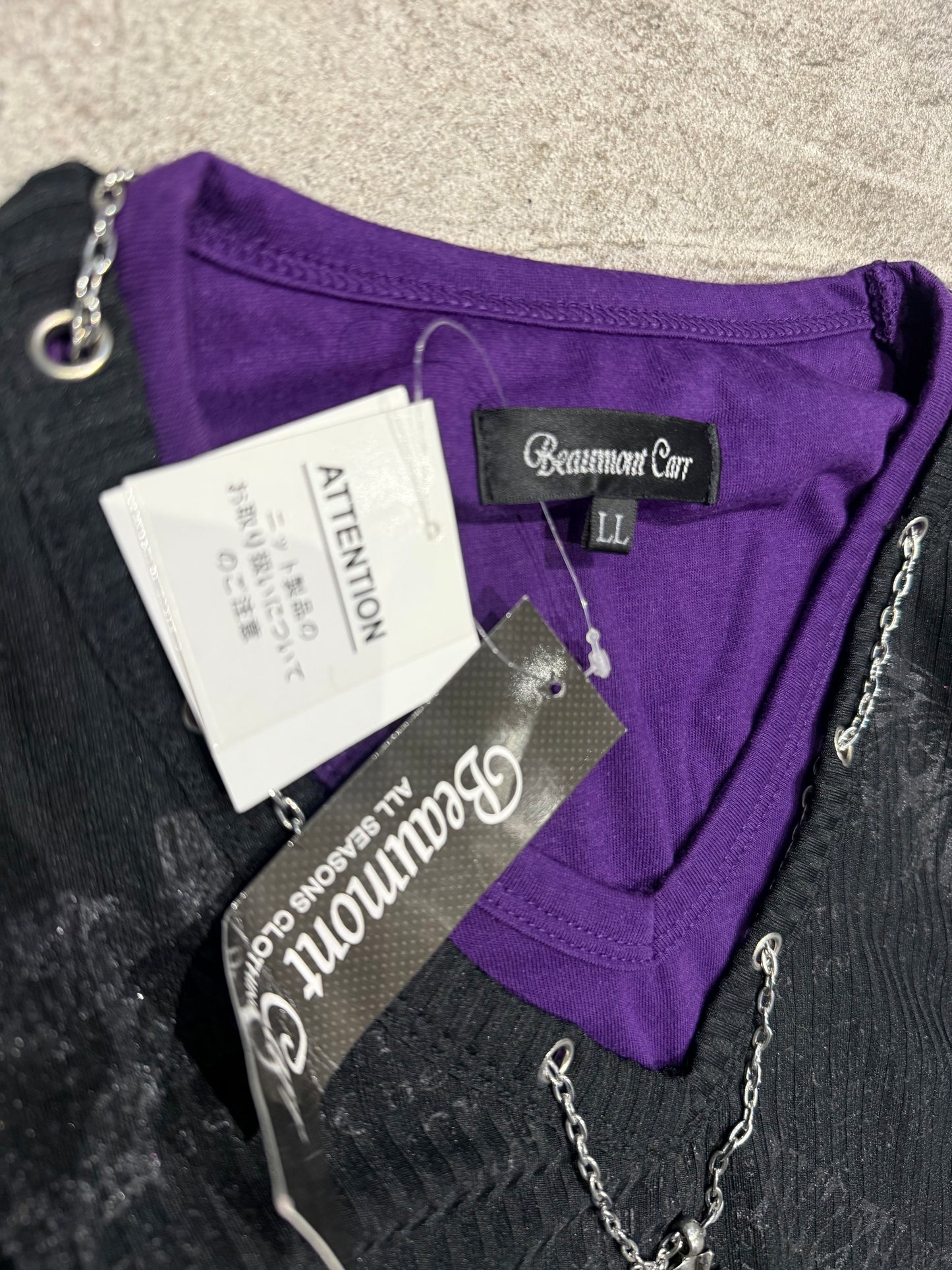 000’s Beaumont Carr Longsleeve Tee (L)