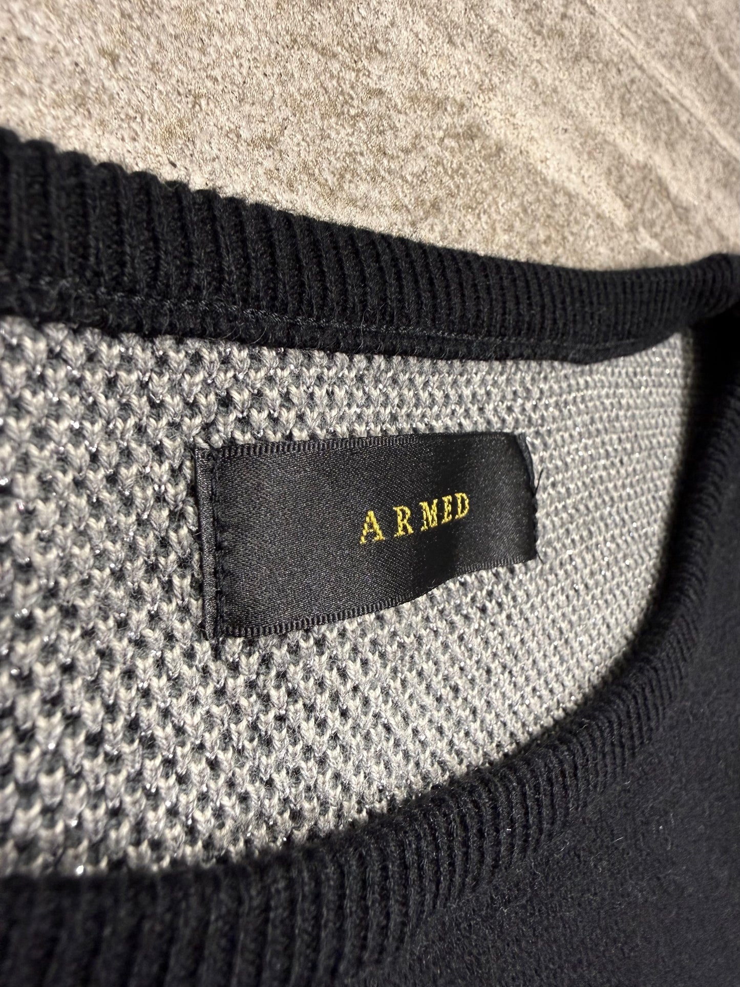 000’s Armed Skull Jumper (M)