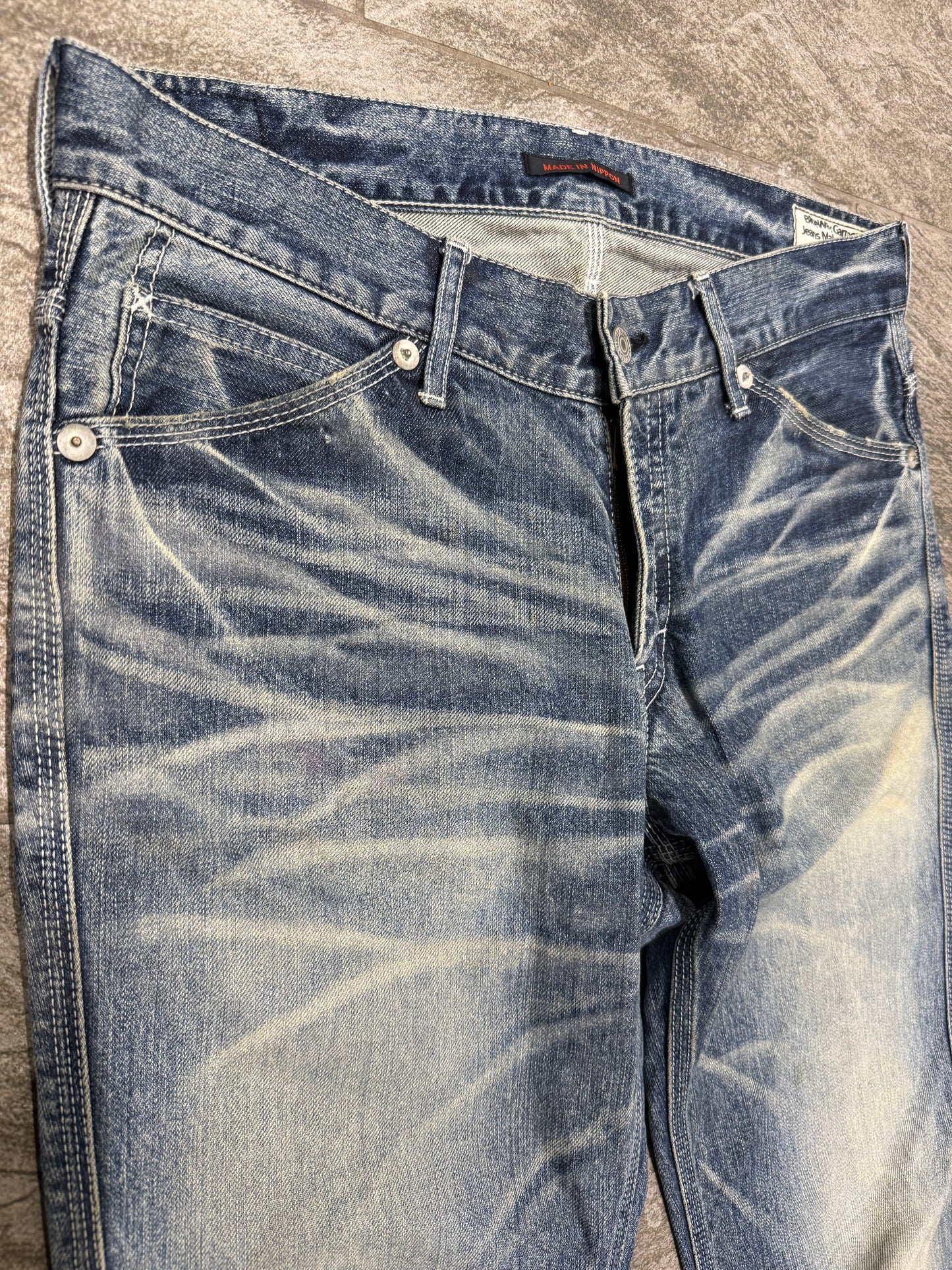 000’s Blueway Whiskered Jeans (32”)