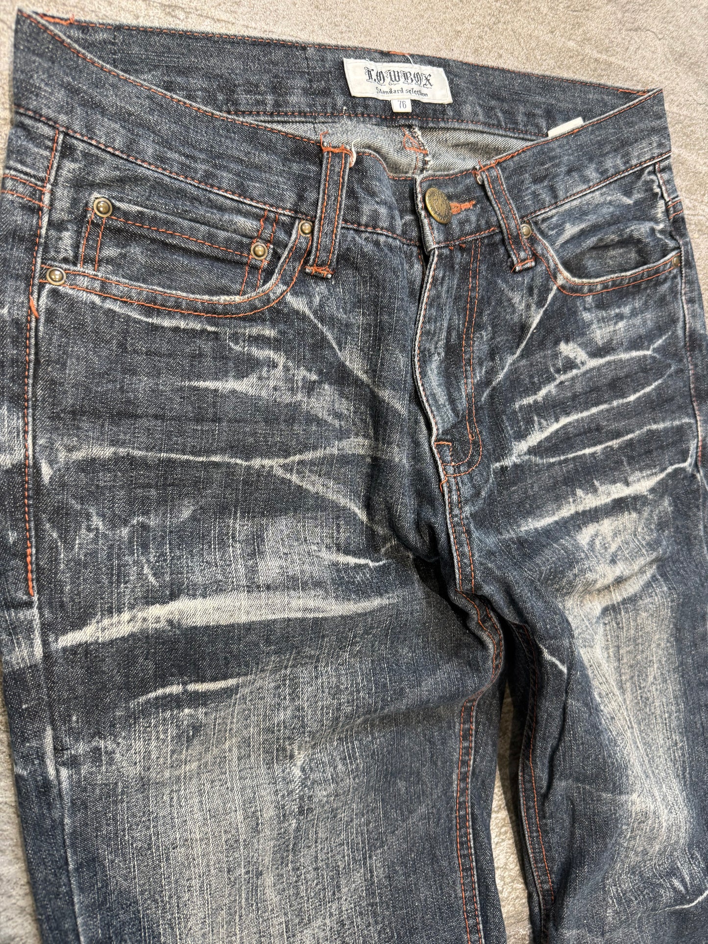 000’s Lowbox Jeans (29”)