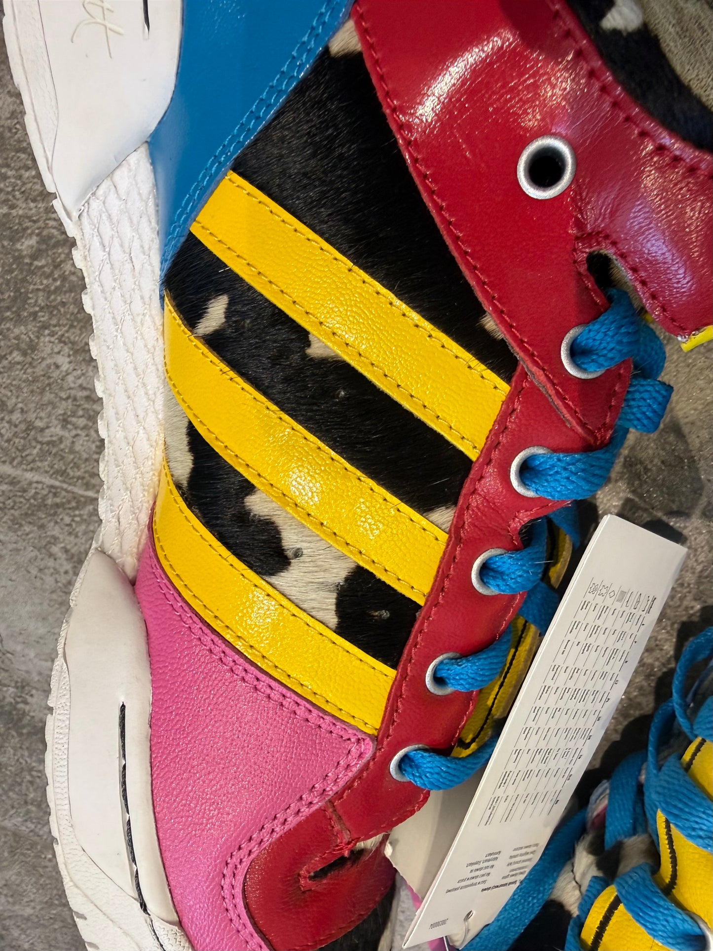 Jeremy Scott x 2NE1 x Adidas Wings (UK 9 - EU 43)