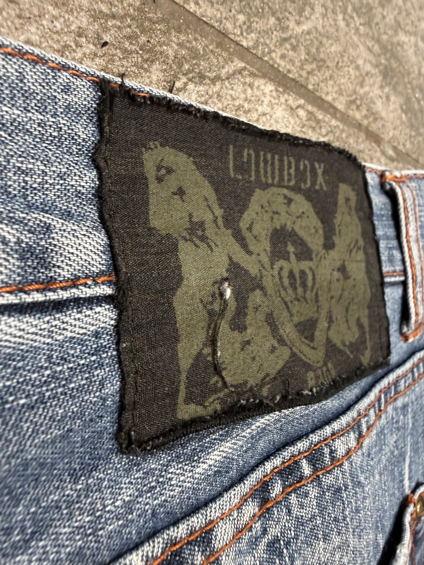 000’s Lowbox Jeans (32”)