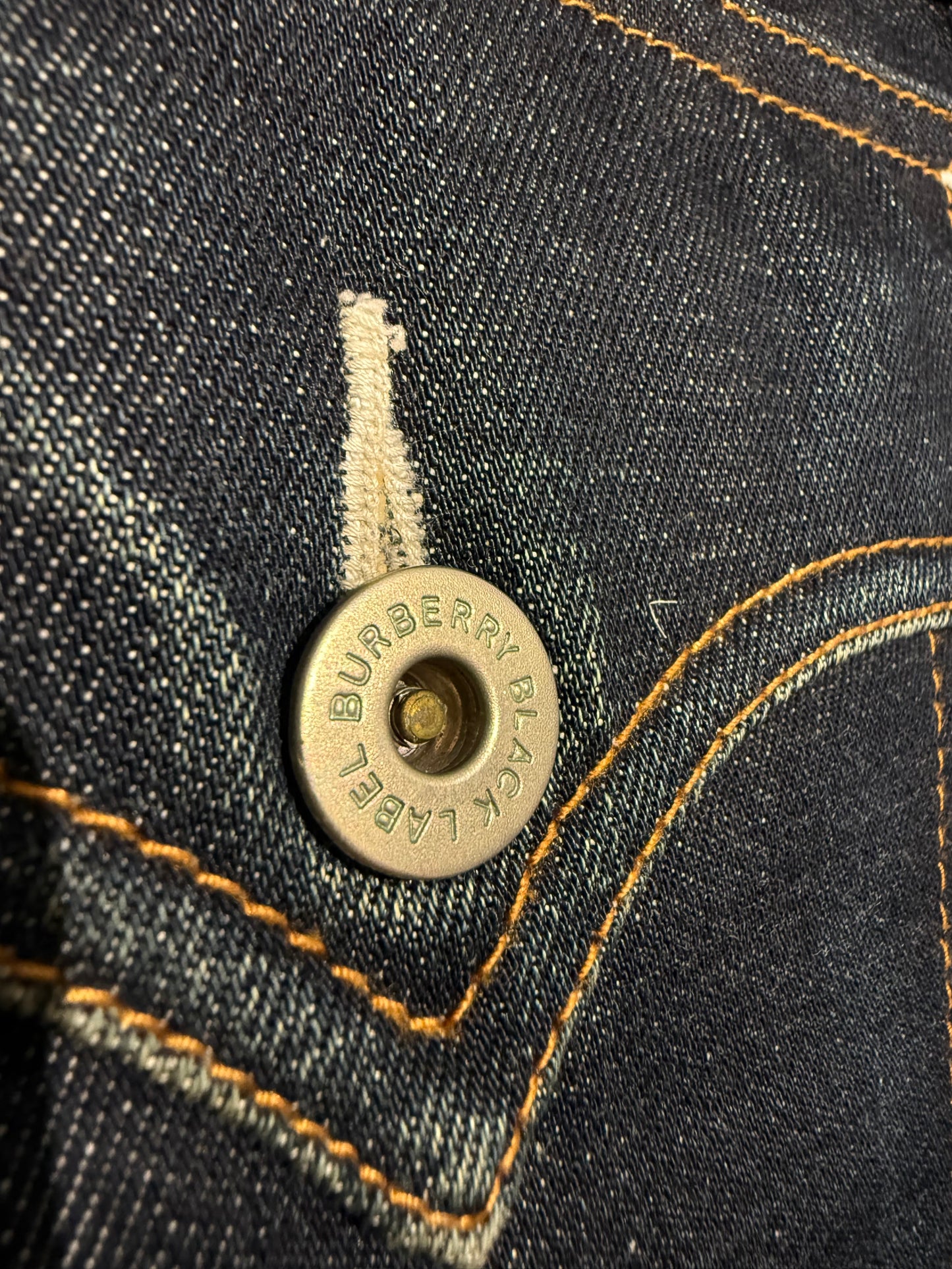 000’s Burberry Flap Jeans (32”)