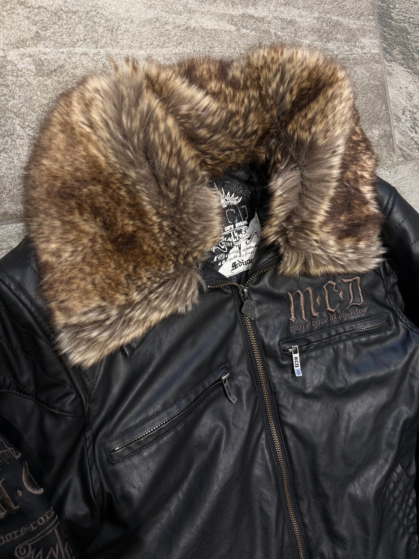 000’s MCD Fur Collar Leather Jacket (S-M)