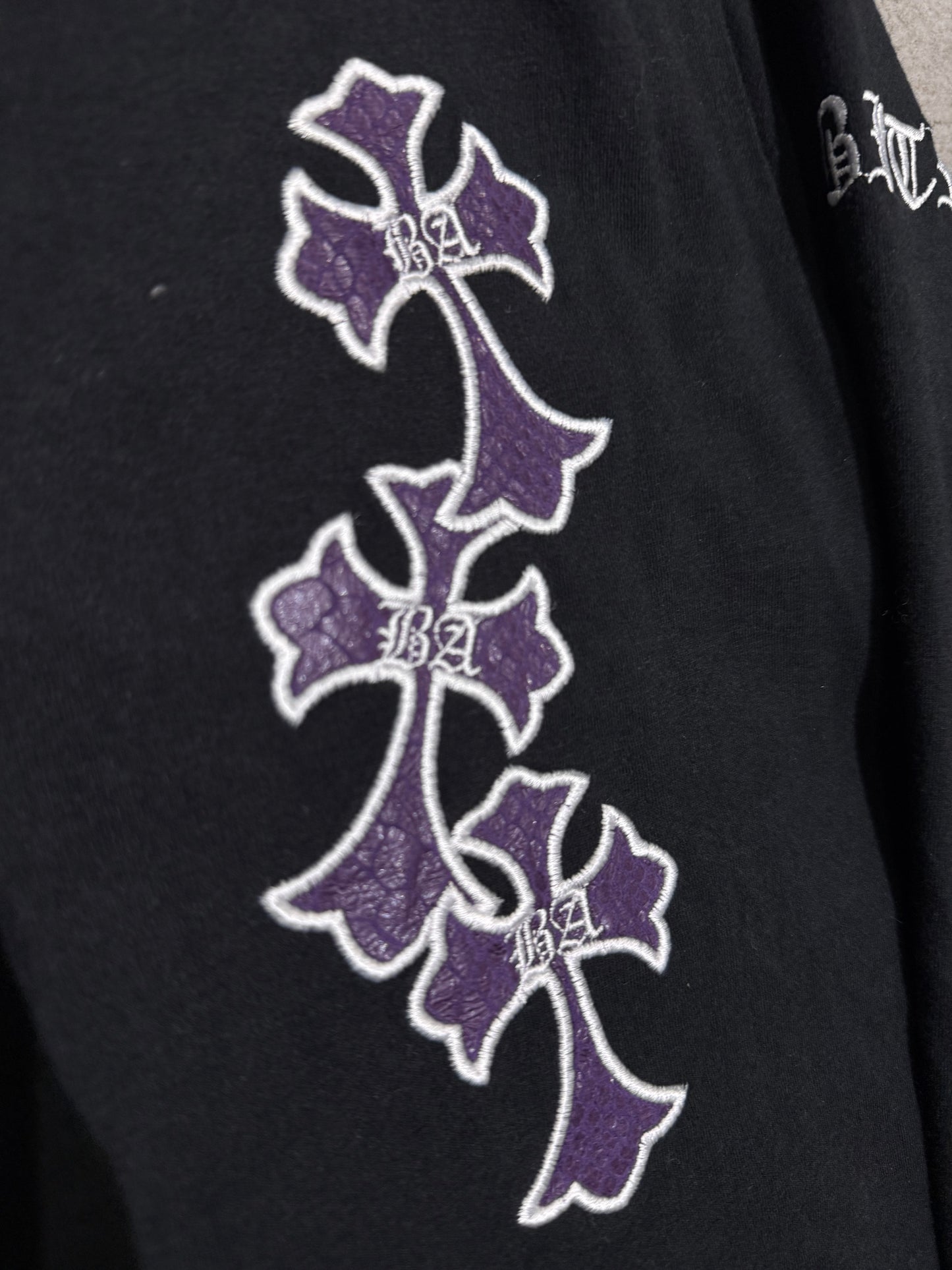 000’s Be Ambition Cross Longsleeve (S)