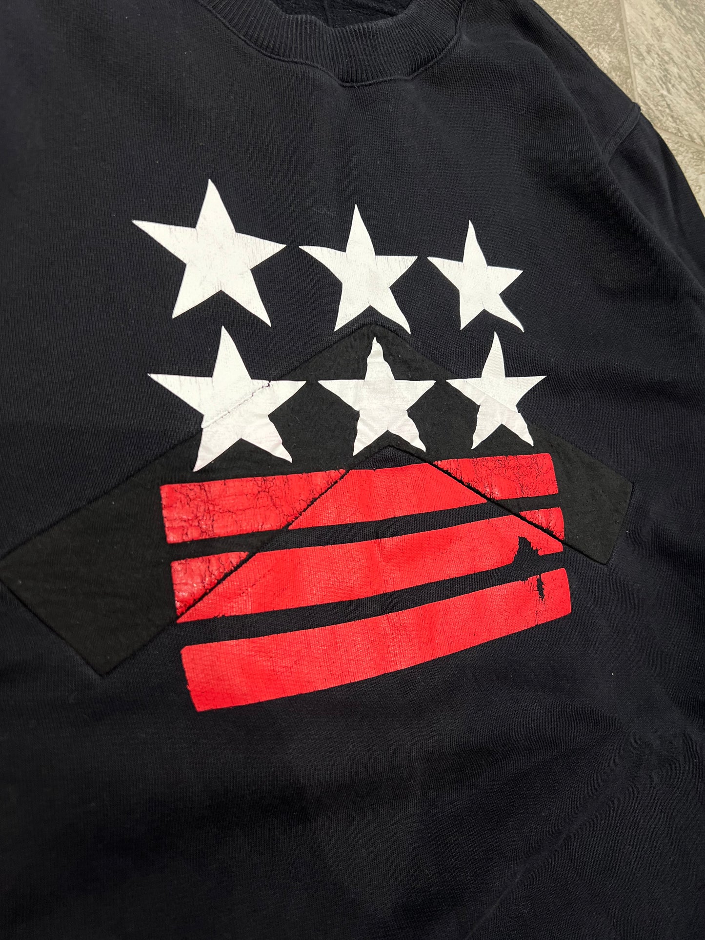 000’s Givenchy Jumper (M)