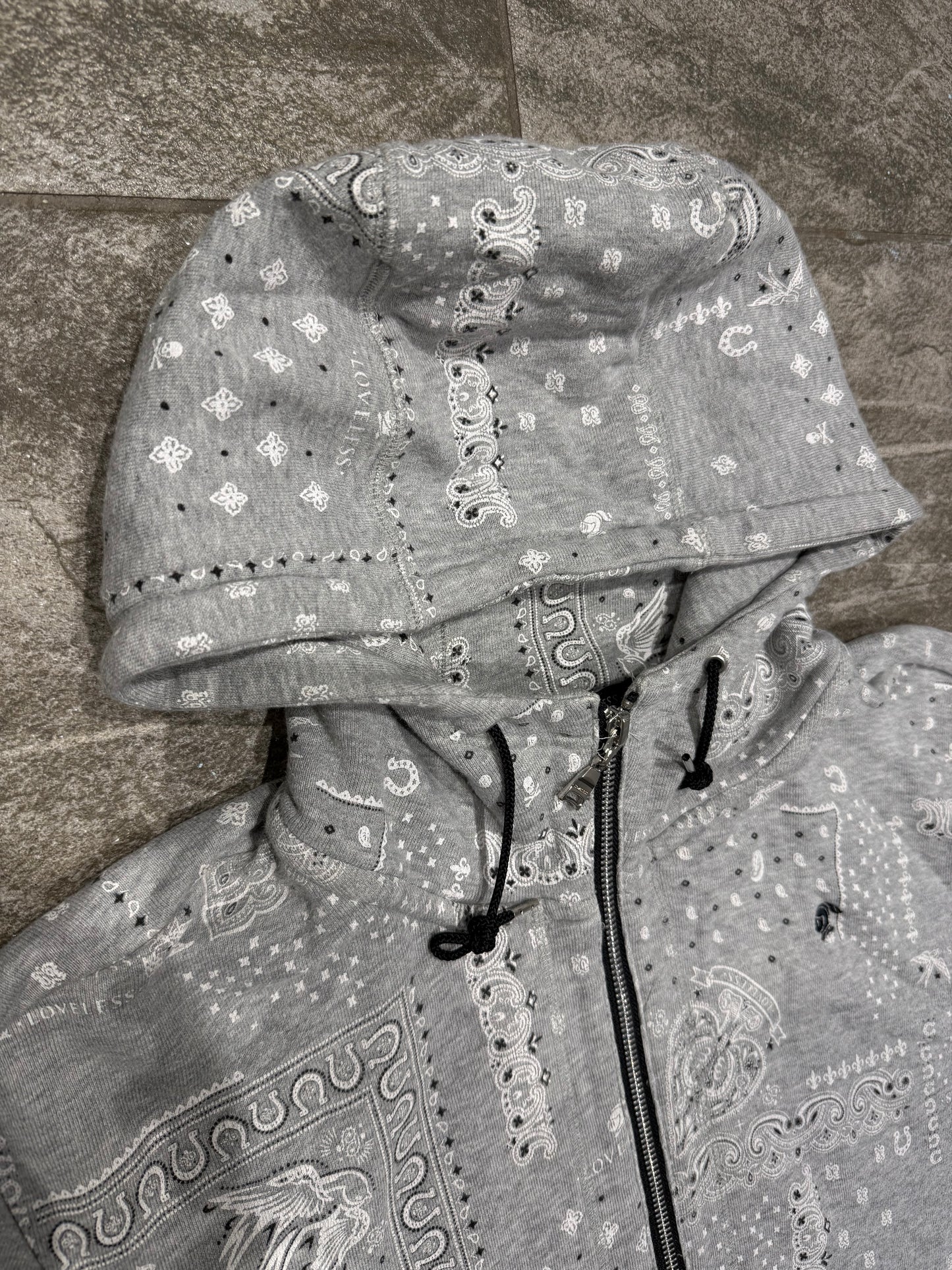 000’s Loveless Paisley Hoodie (M)
