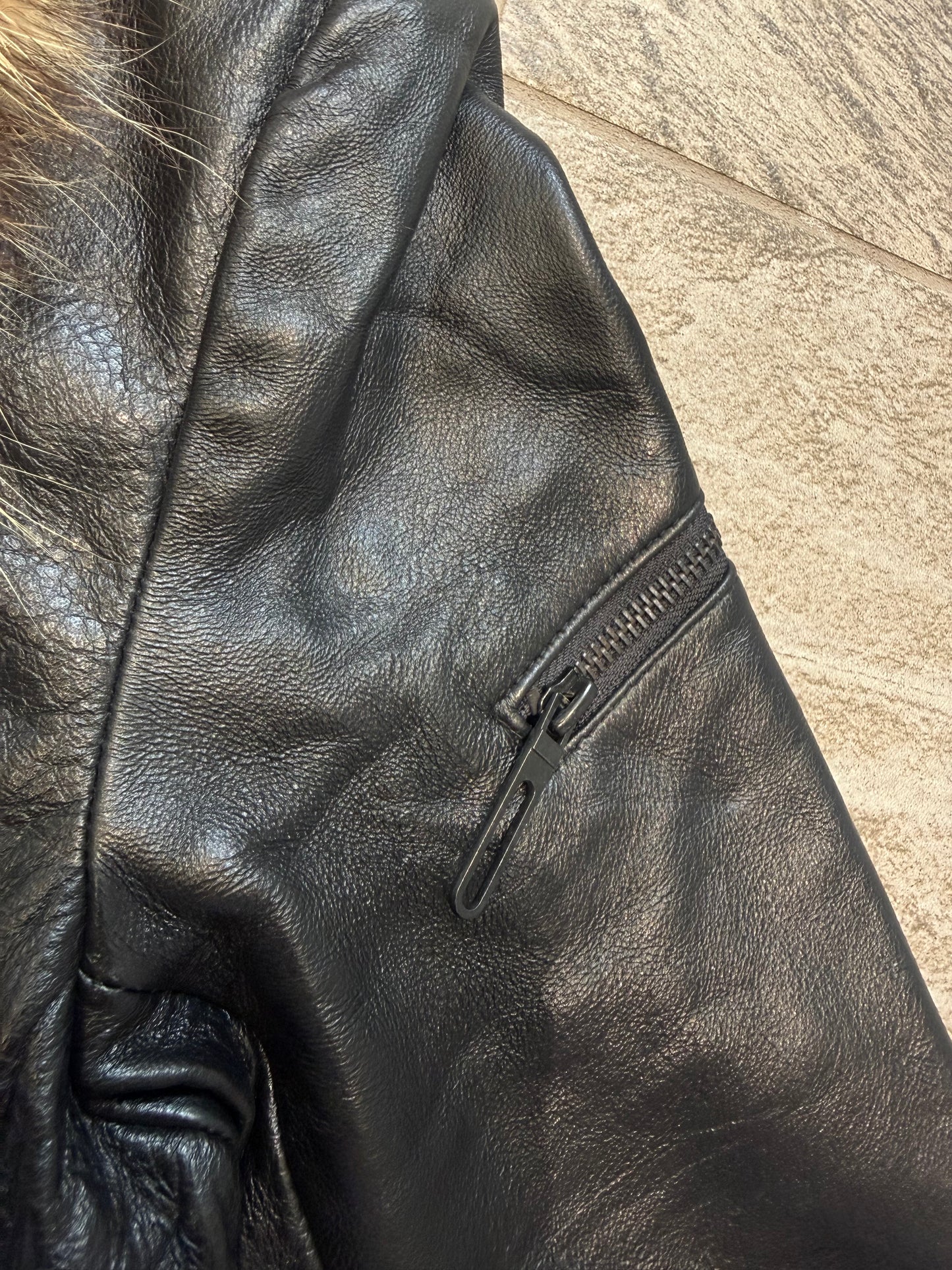 000’s Otani Hikachu Fur Leather Jacket (M)