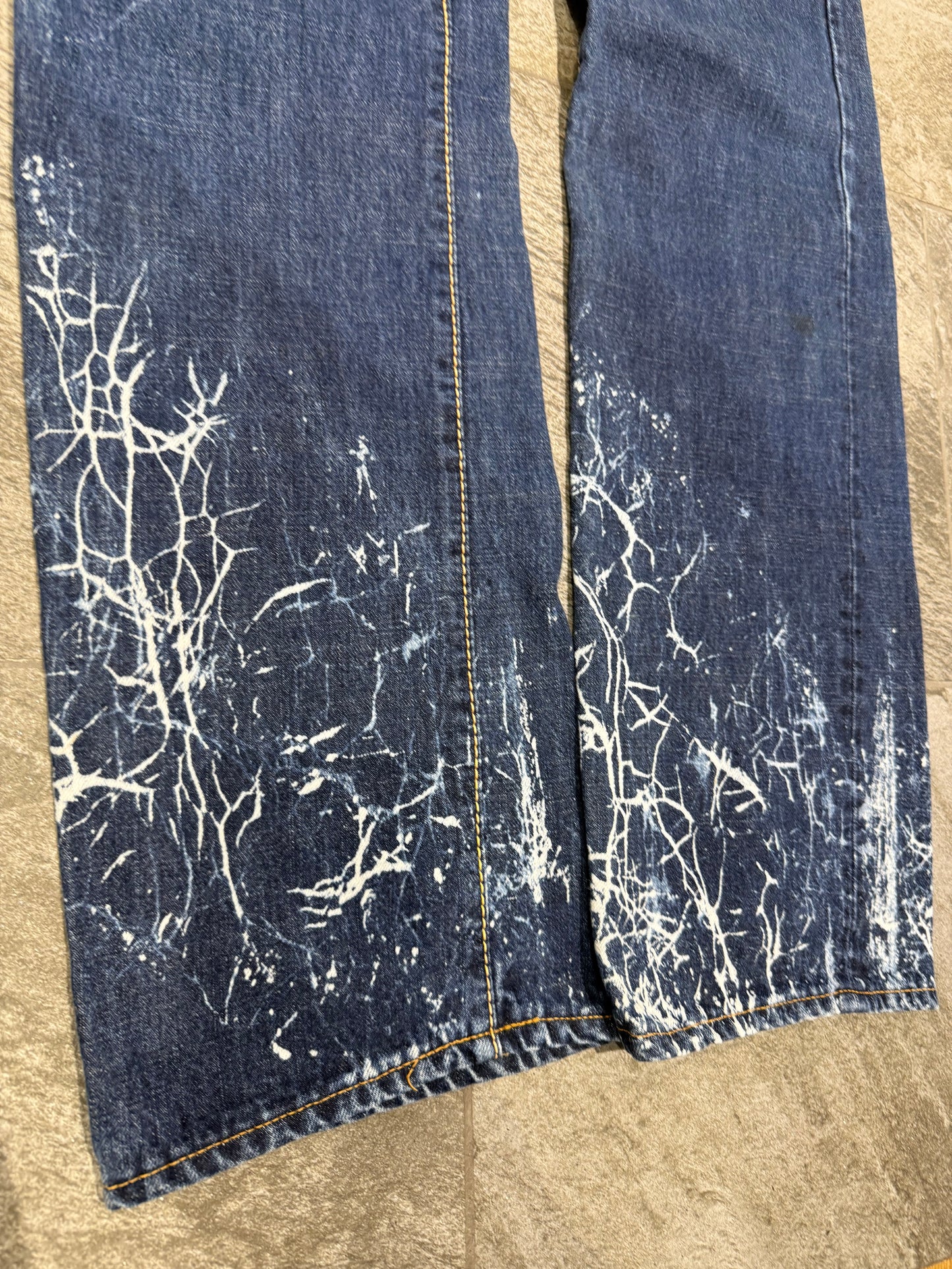 000’s Blueway Paint Splatter Bootcut Jeans (30”)