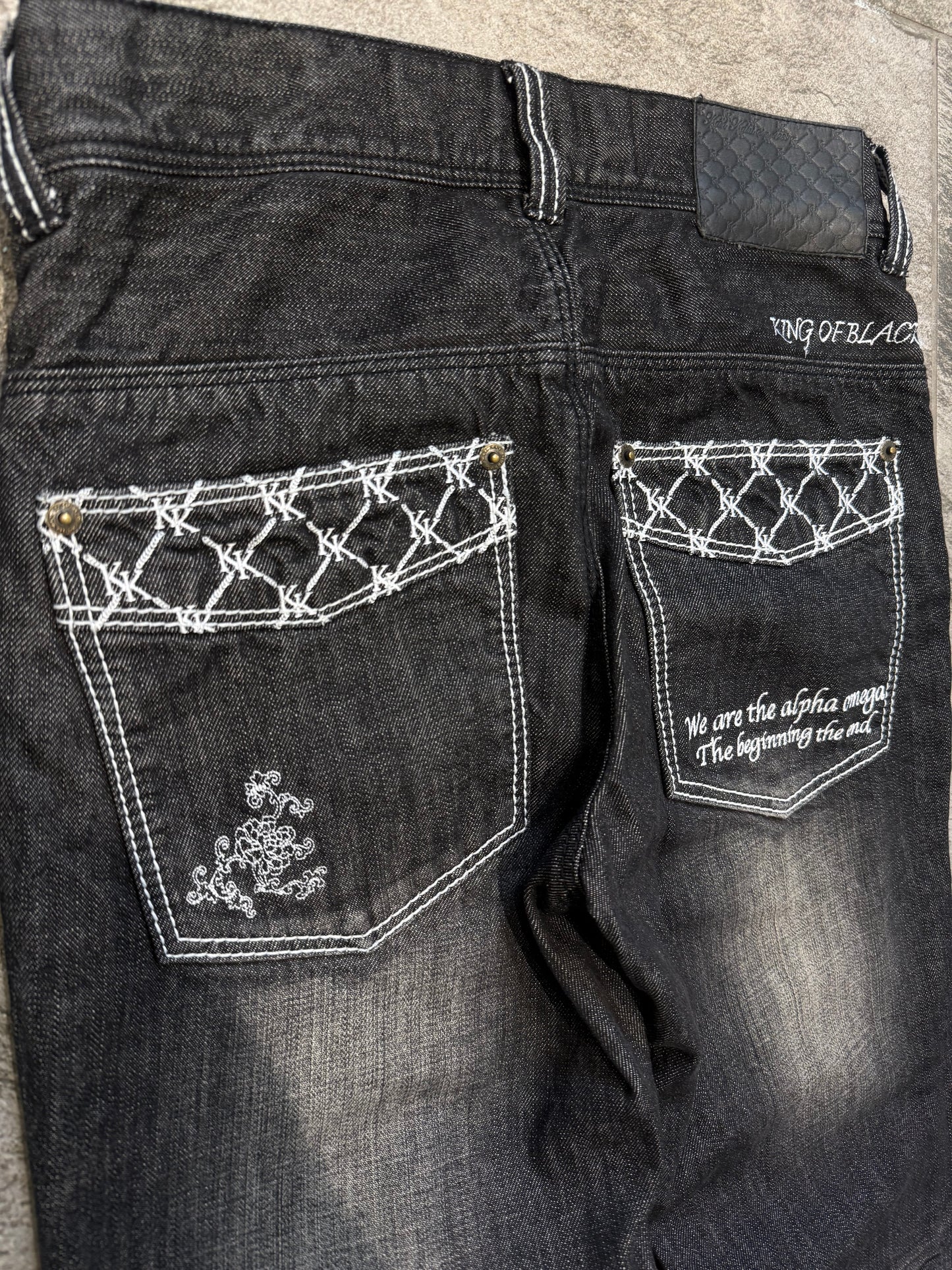 000’s Karl Kani Bootcut Embroidered Jeans (30”)