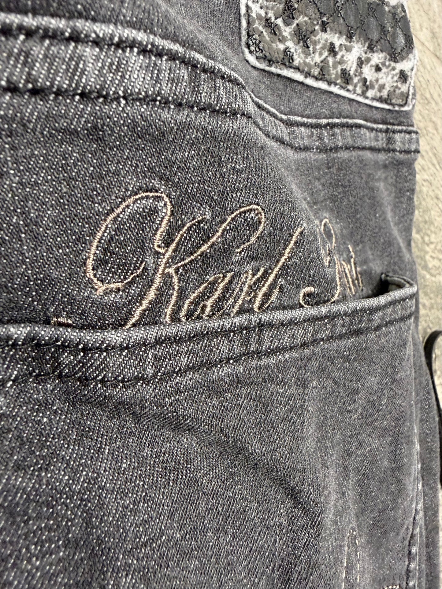 000’s Karl Kani Jeans (38”)