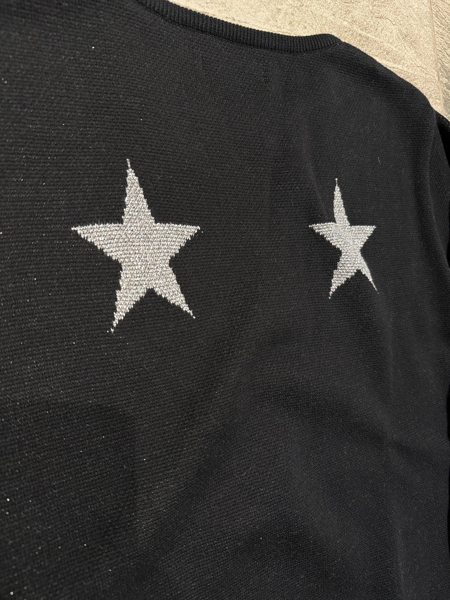 000’s Armed Skull Jumper (M)