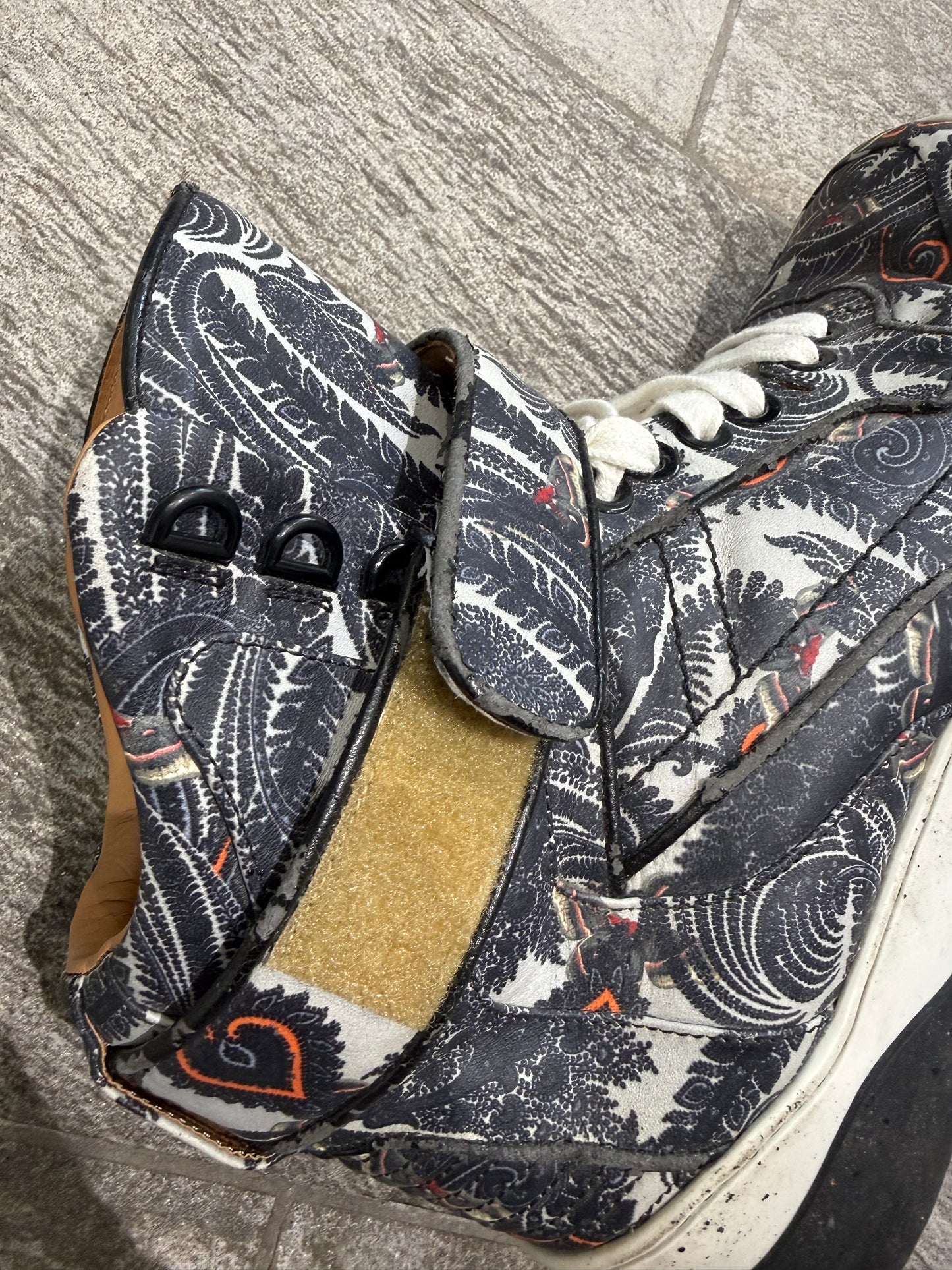 Givenchy Tyson Paisley Moth High Tops (EU 41 - UK 7) Fits 7.5