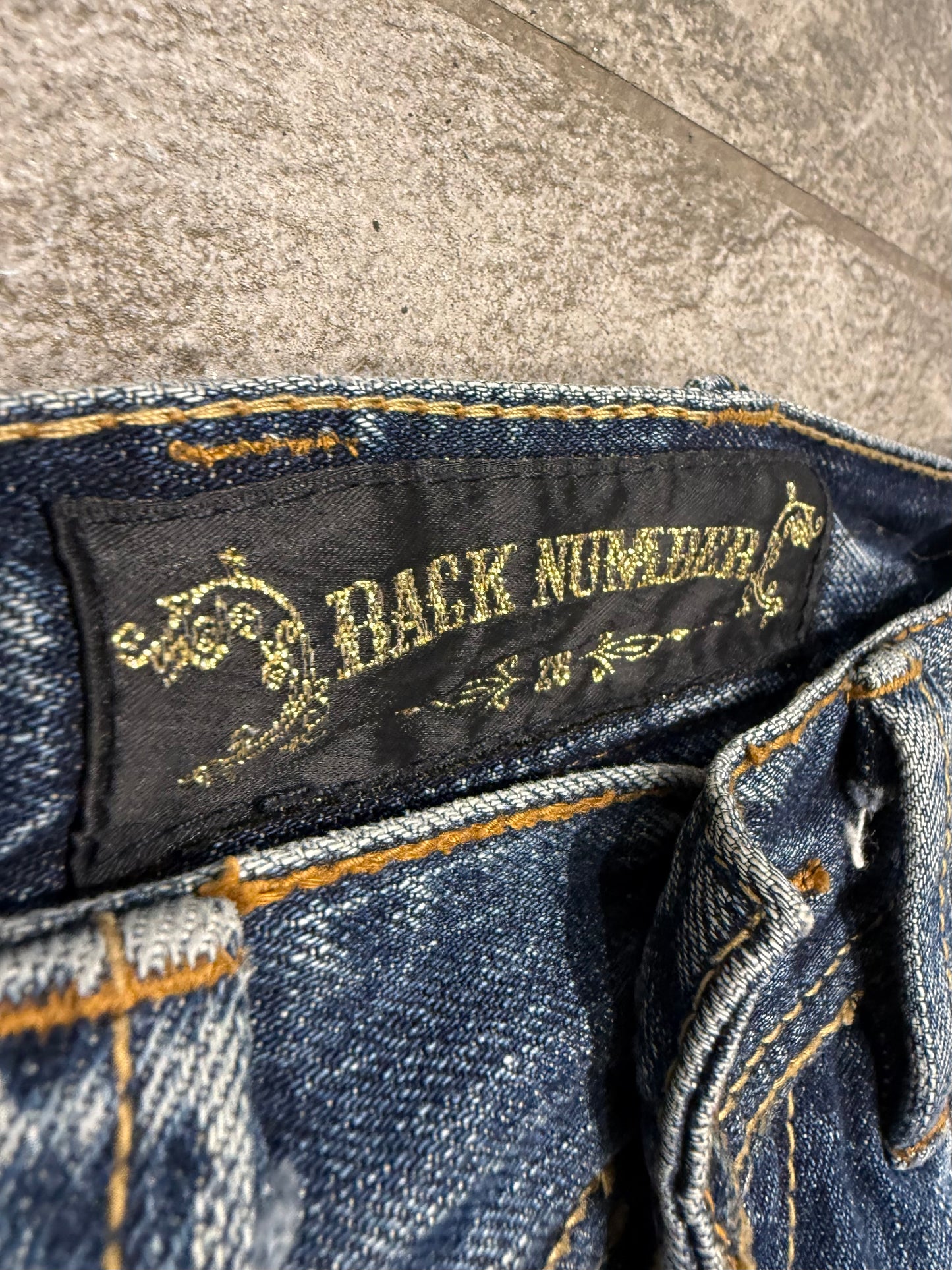 000’s Back Number Jeans (30”)