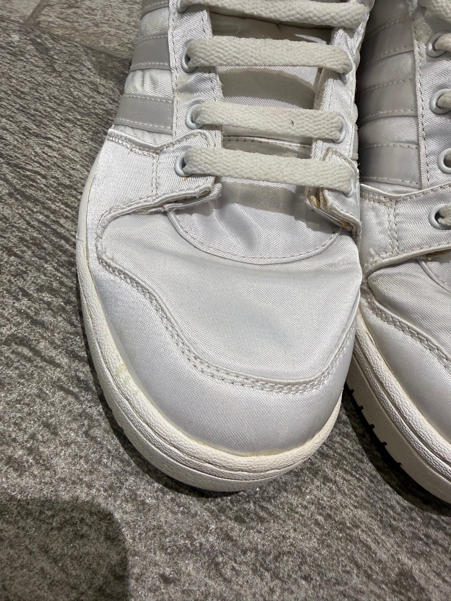 Jeremy Scott x Adidas Wings High Tops (UK 9.5 - EU 44)
