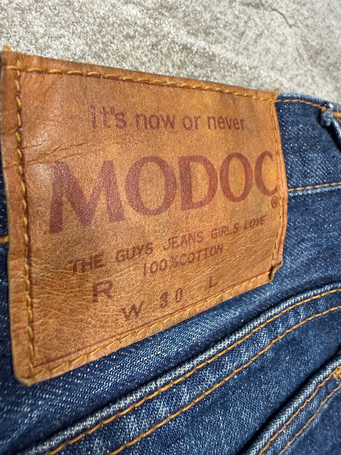 000’s Modoc Flared Jeans (28”)