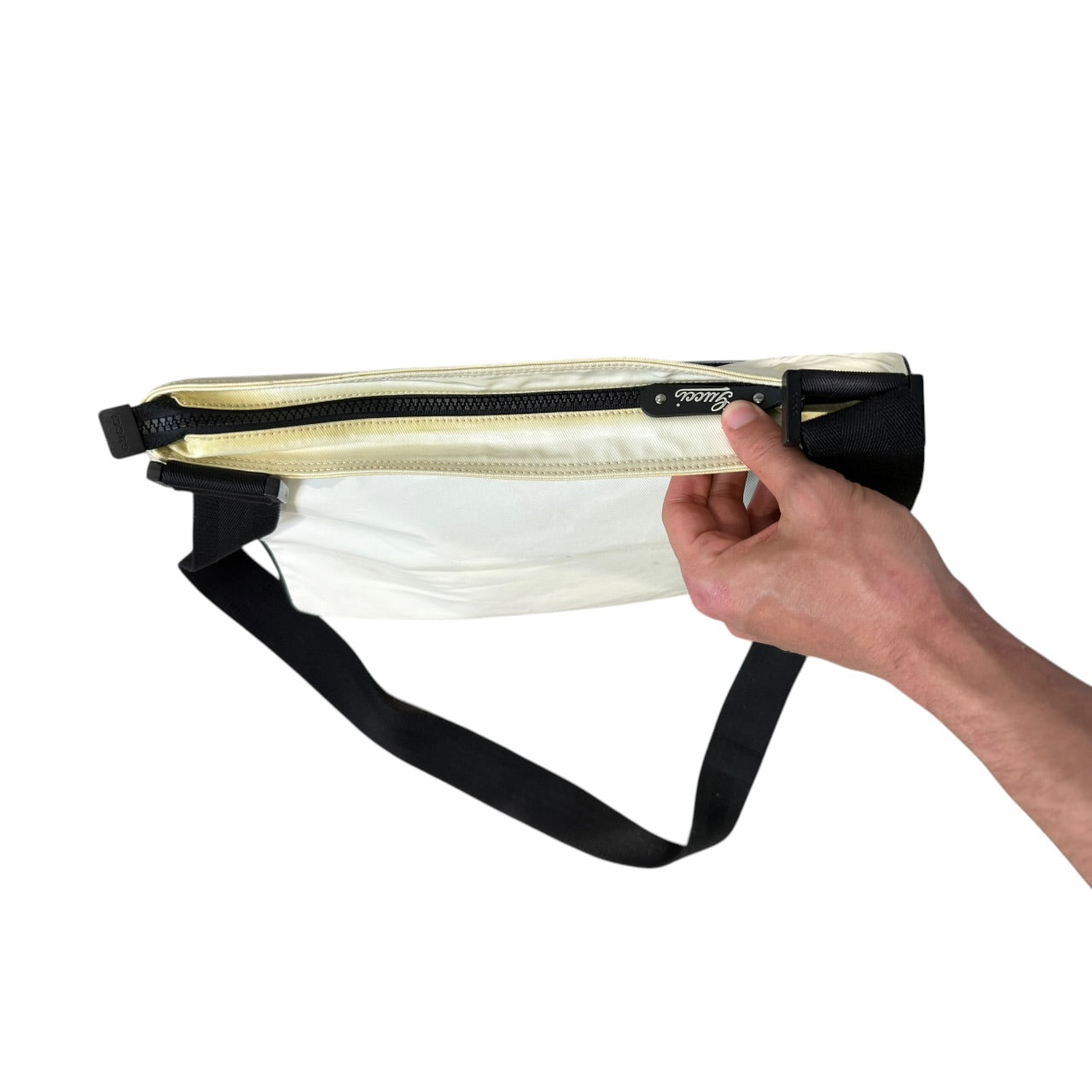 Vintage Gucci Hysteria Crest Messenger Bag