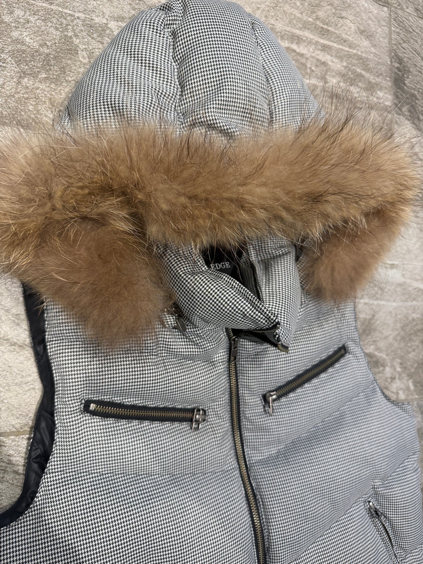 000’s Edge Fur Gilet (M)