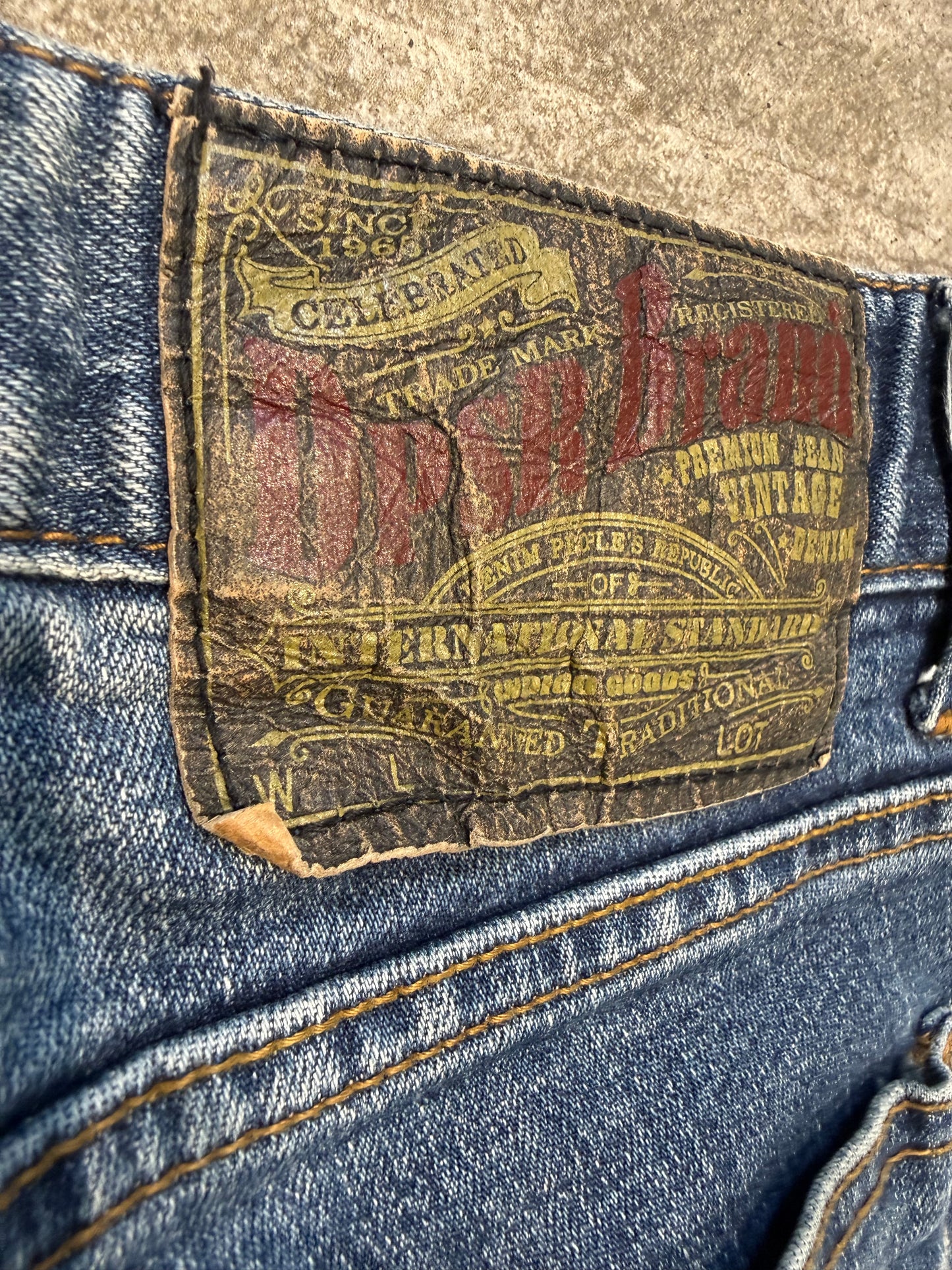 000’s DPSR Distressed Jeans (29”)