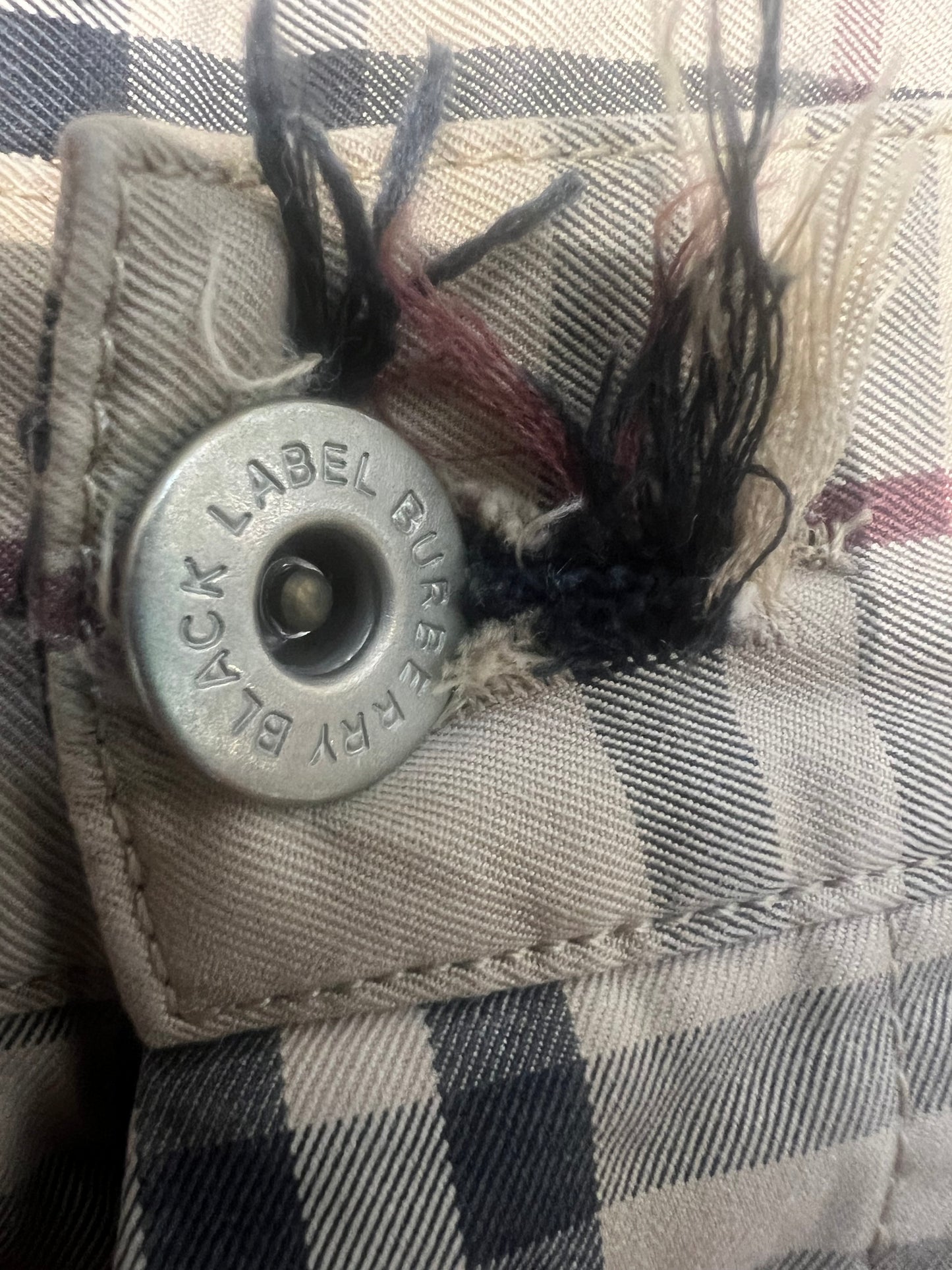 000’s Burberry Novacheck Trousers