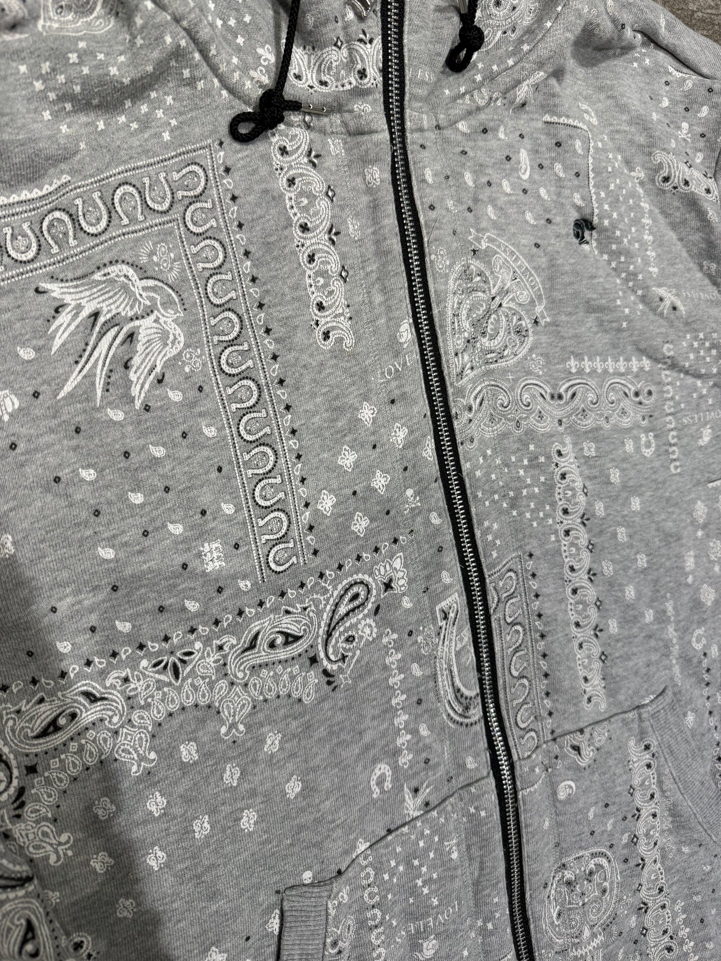 000’s Loveless Paisley Hoodie (M)