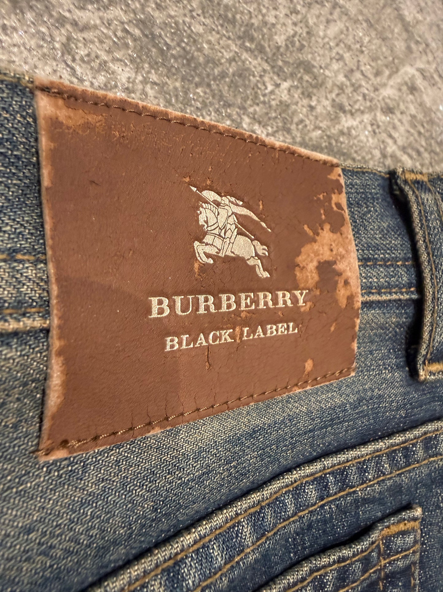 000’s Burberry Bootcut Jeans (33”)