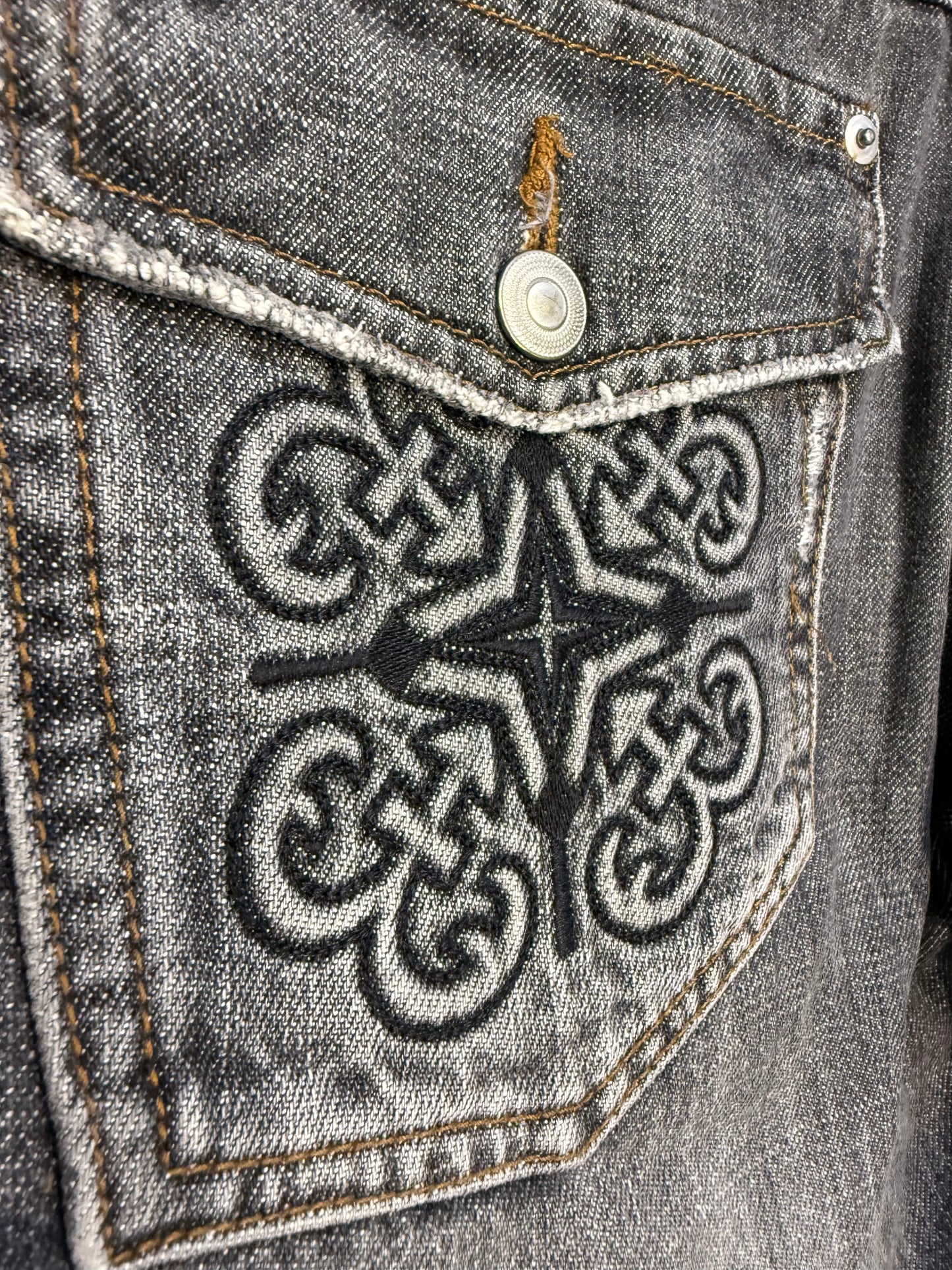 000’s Comme Ca Jeans (33”)
