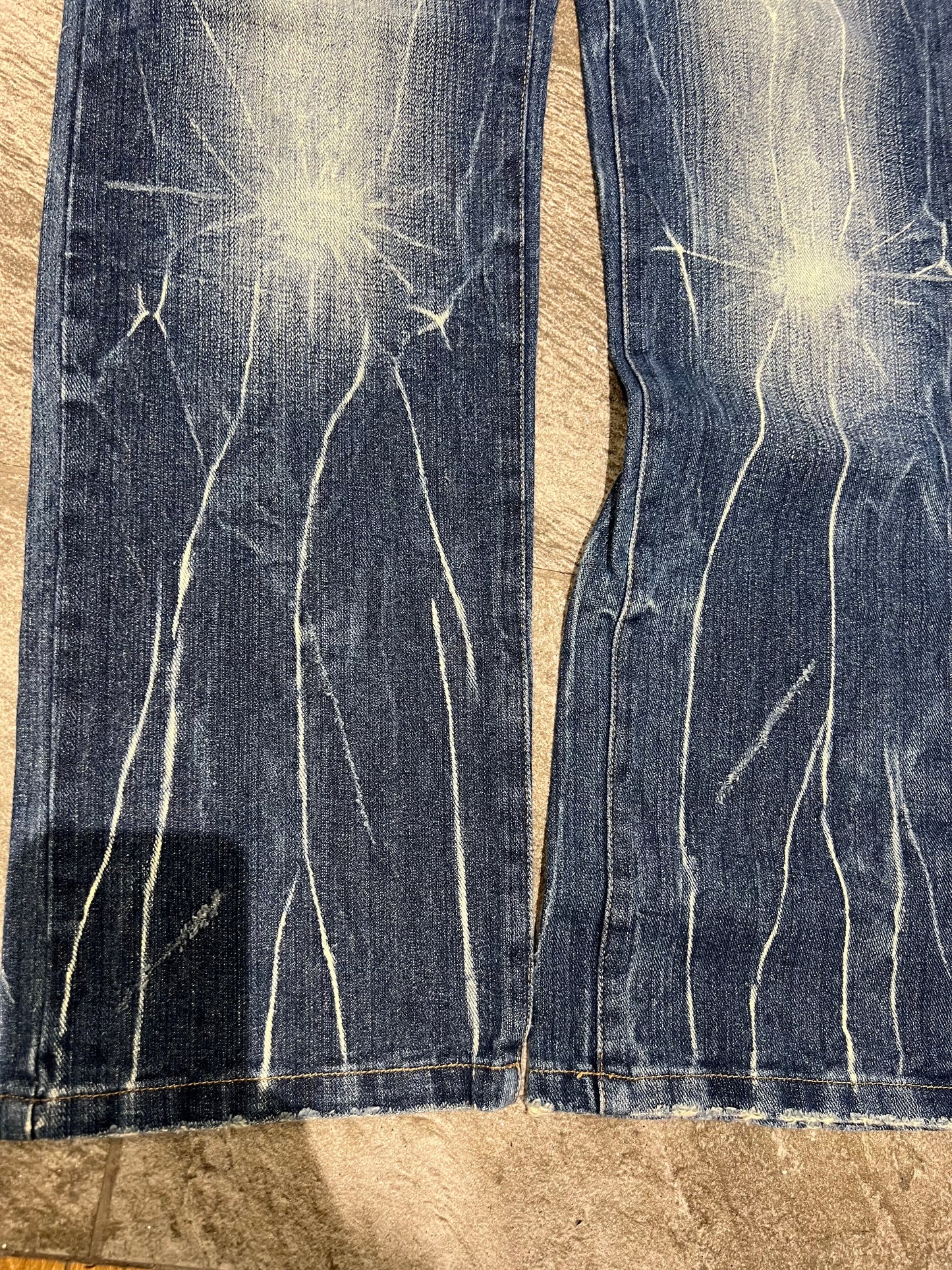 000’s Japanese Indigo Dyed Jeans (30”)