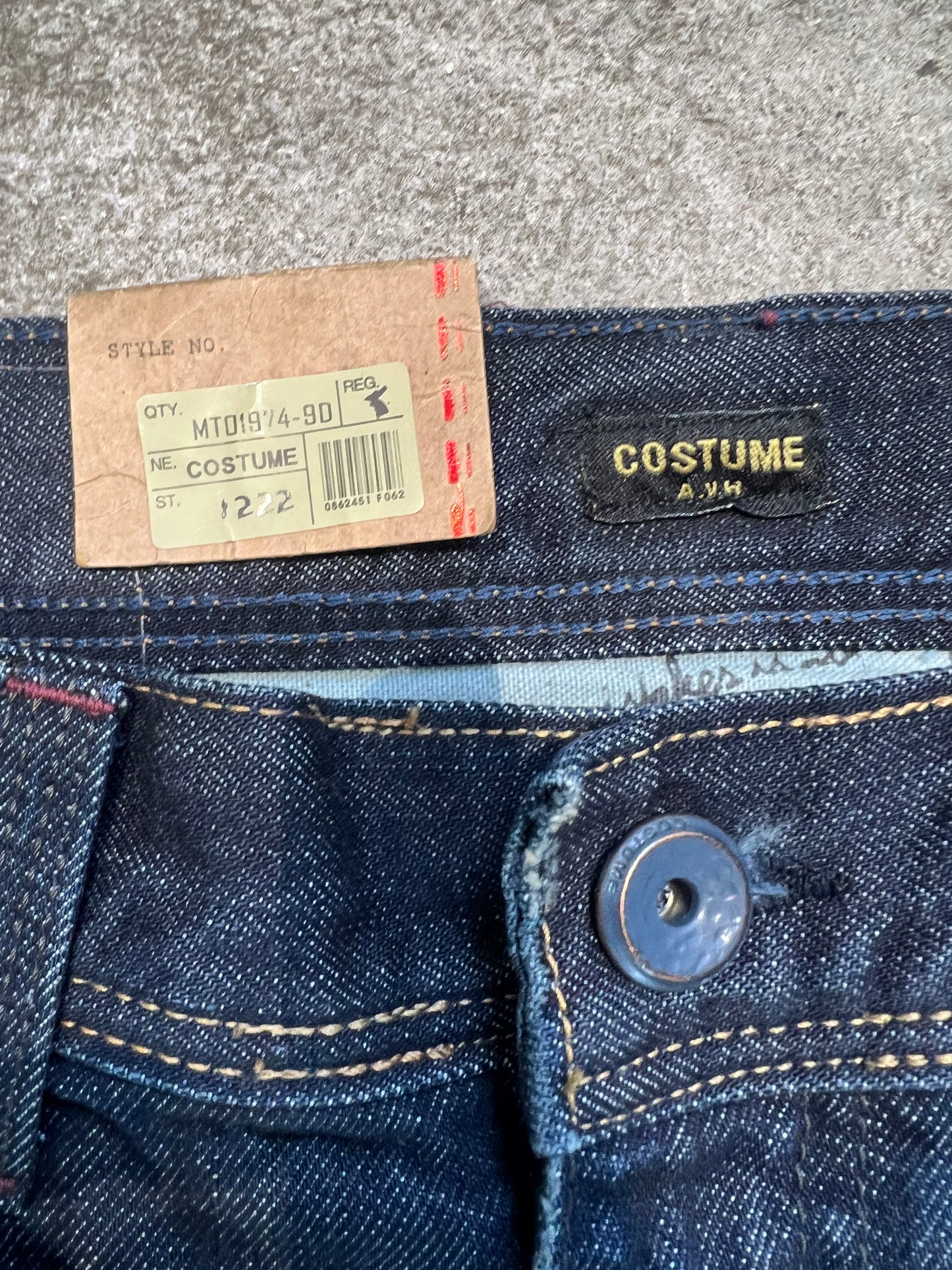 000s AVM Bootcut Jeans