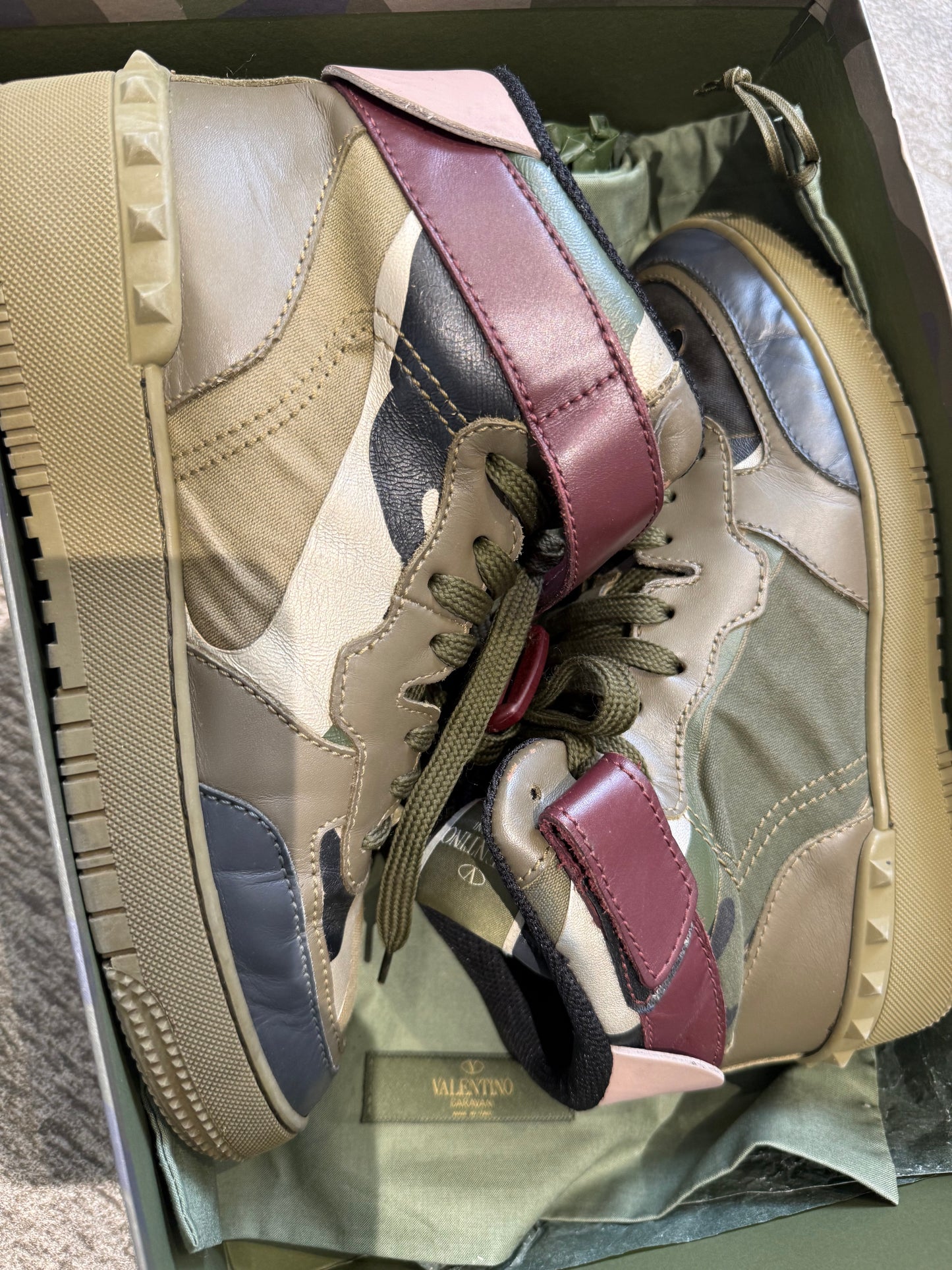 Valentino Rock B Camo High Tops (EU 40)