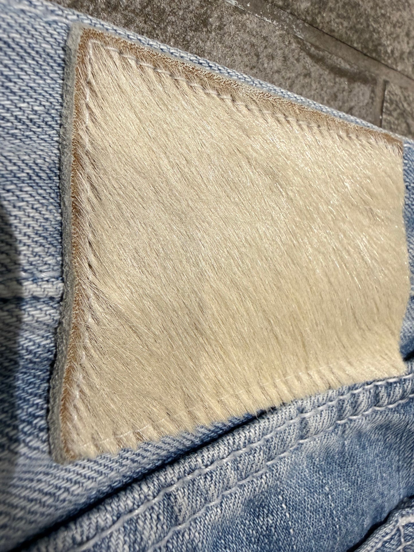 000’s Neutral Infinity Whiskered Jeans (31”)