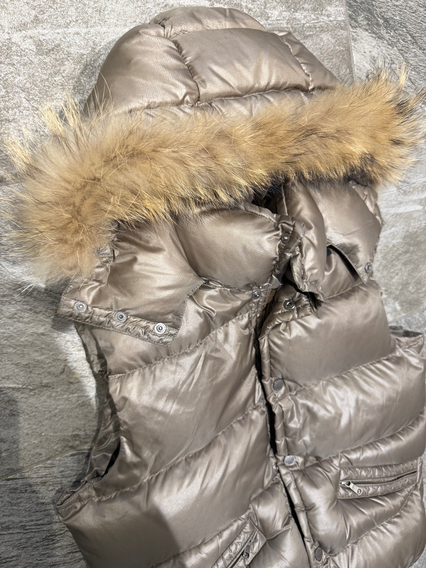000’s Camp7 Fur Hood Gilet (S)