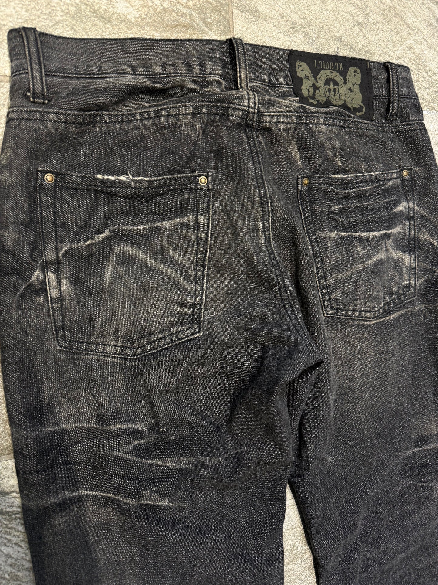 000’s Lowbox Jeans (31”)