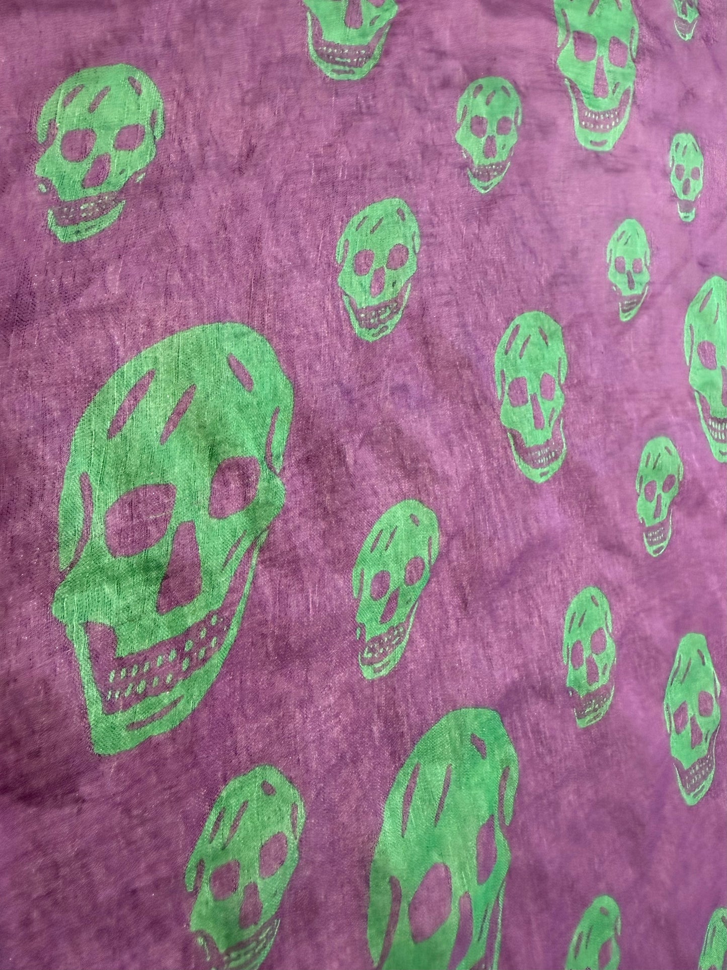 000’s Alexander Skull McQueen Scarf