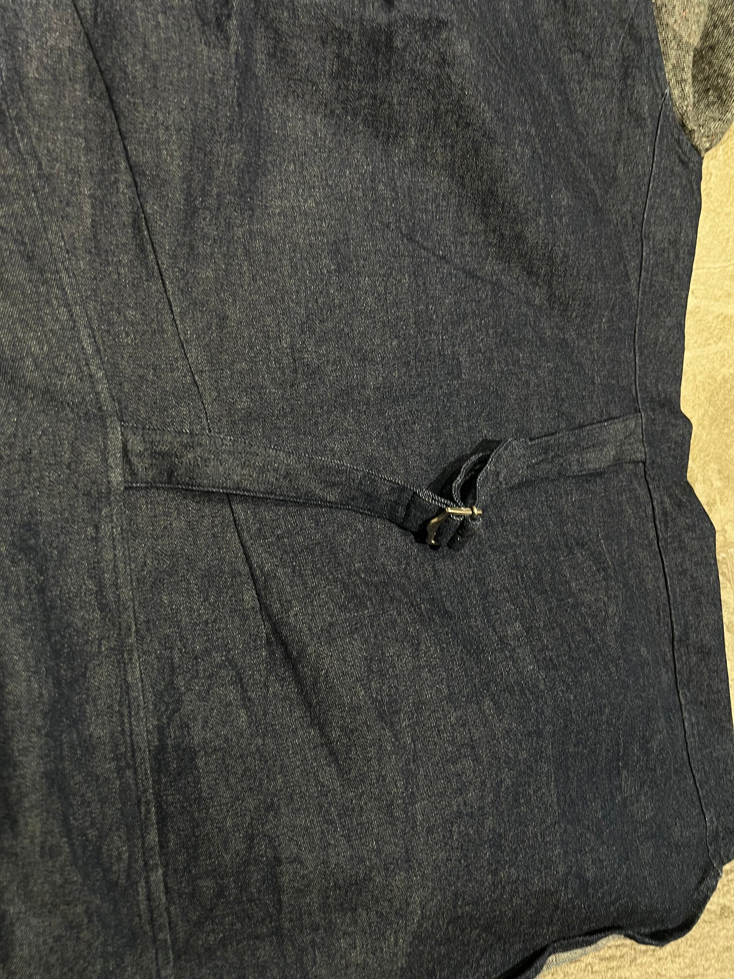 000’s Armed Skull Shirt (M)