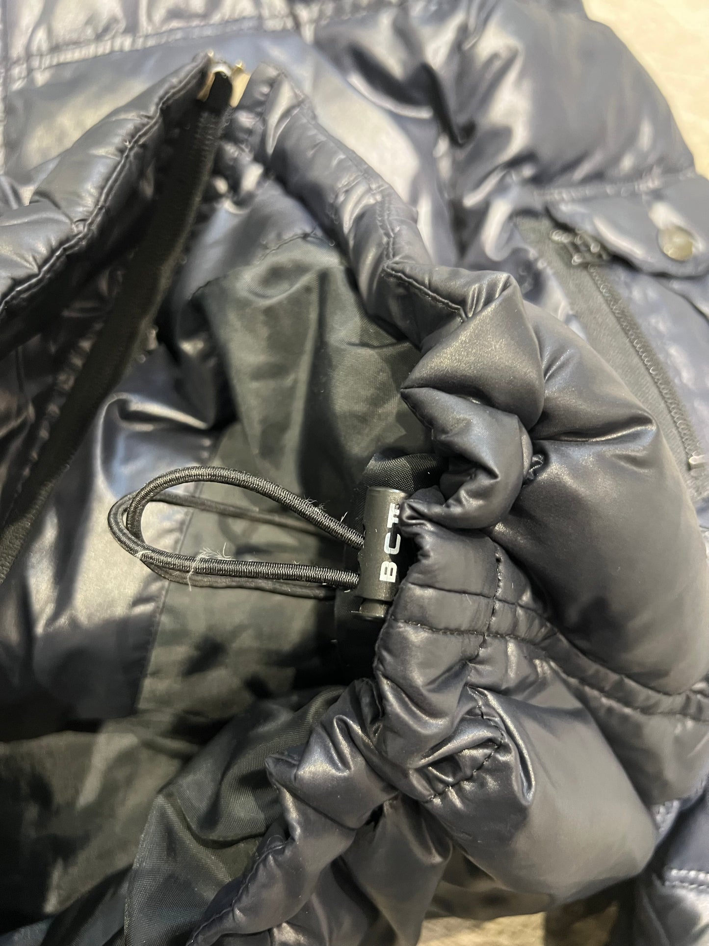 000’s Boycott Puffer Jacket (S)