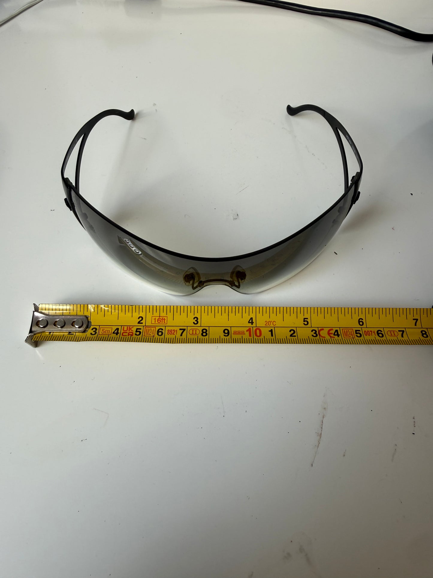 000’s Versace Oversized Gradient Sunglasses