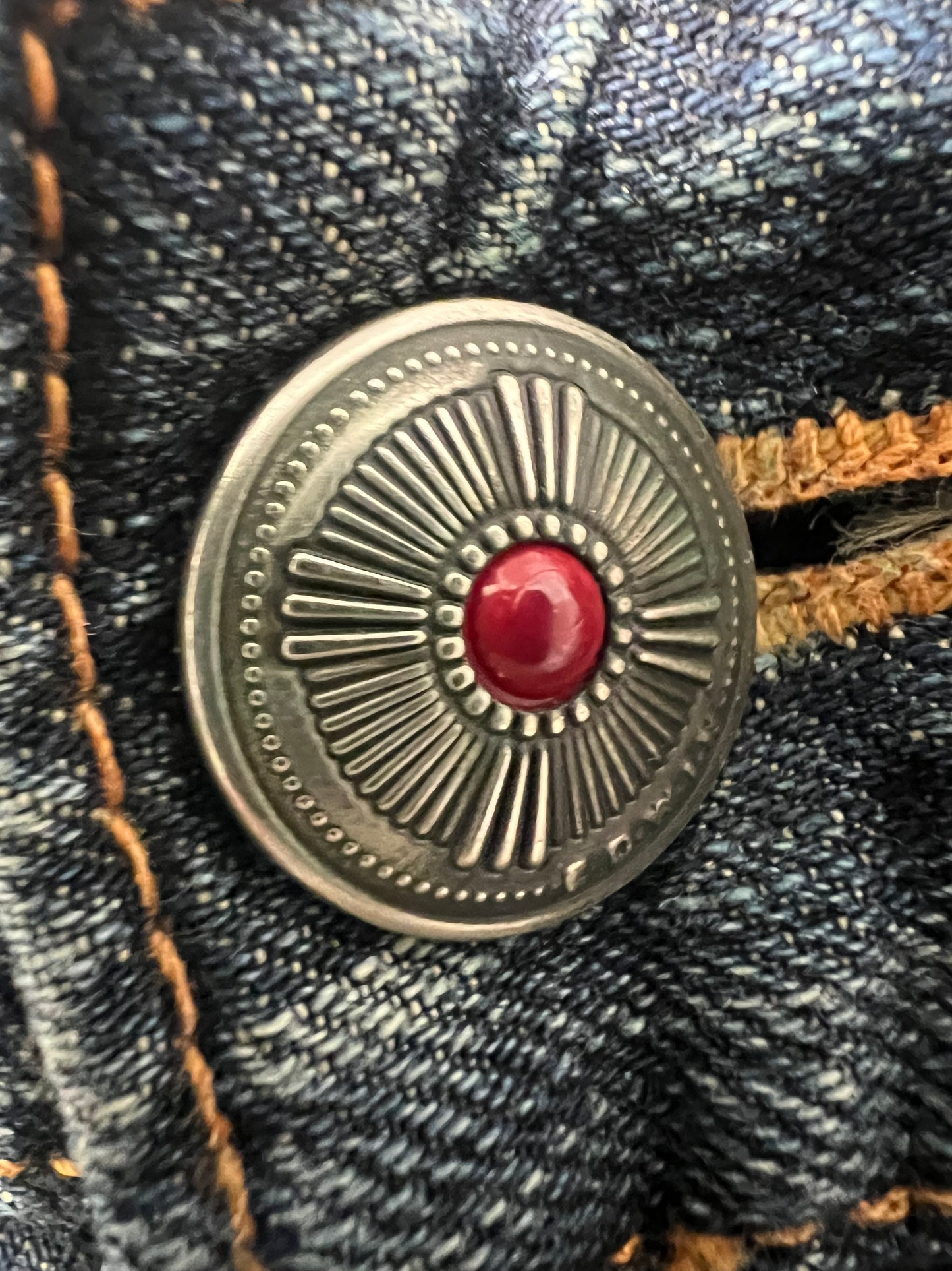 000”s Edwin Relaxed Straight Jeans (33”)