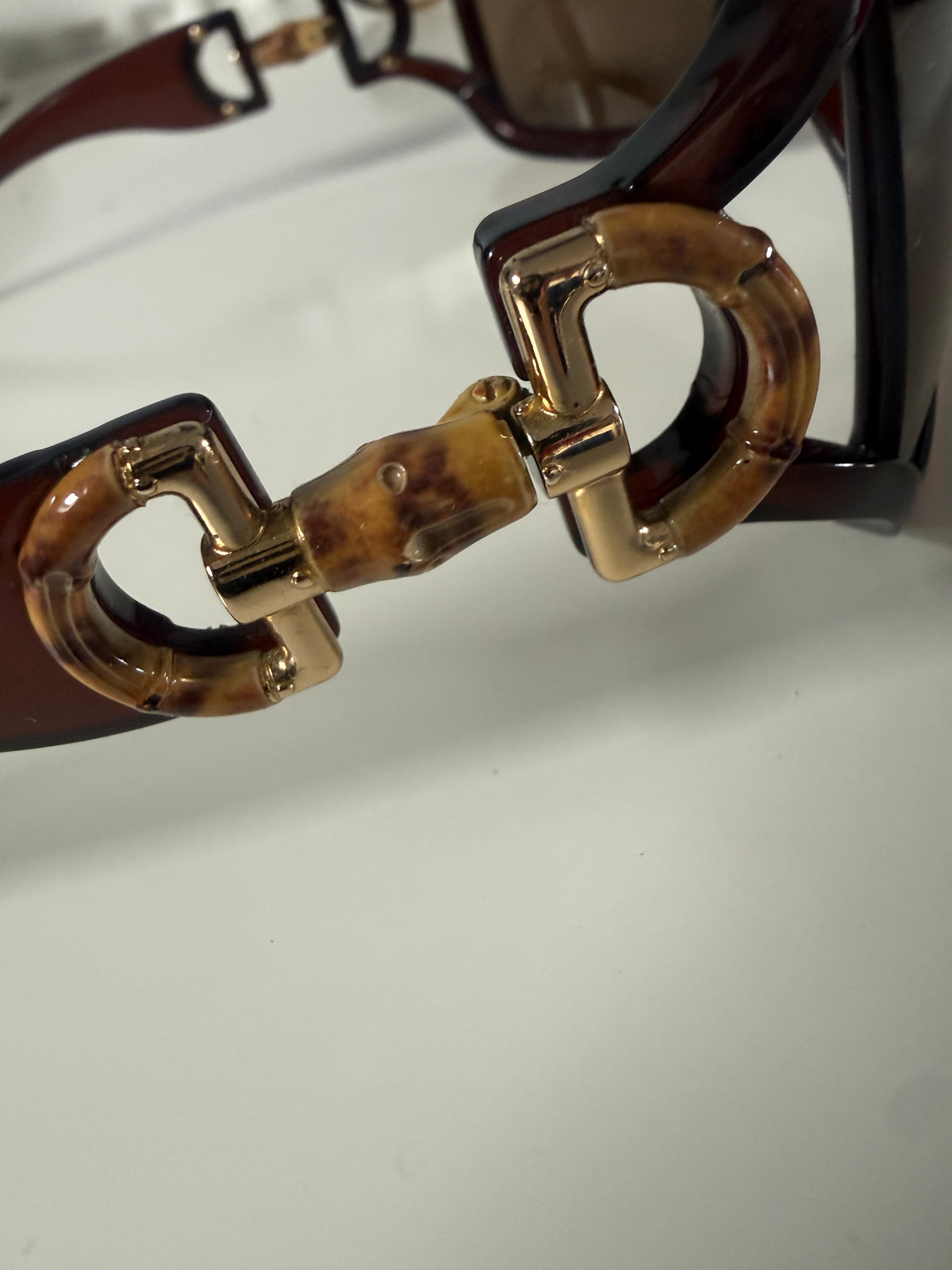 000’s Gucci Oversized Horsebit Bamboo Sunglasses
