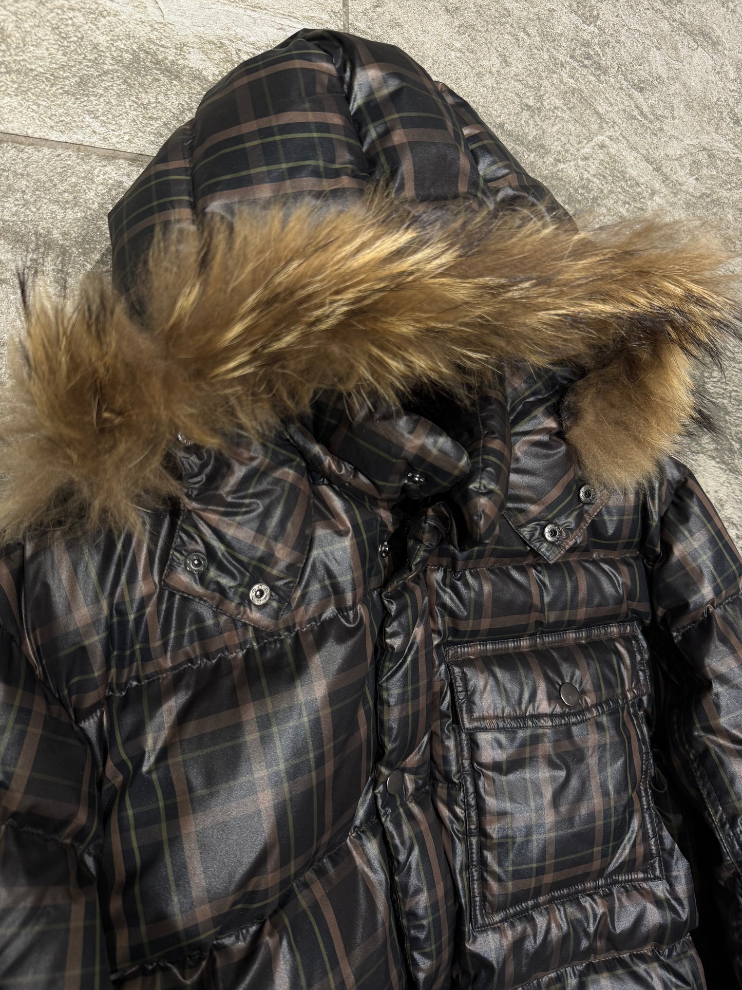 000’s Lucky Fur Hood Plaid Puffer (L)