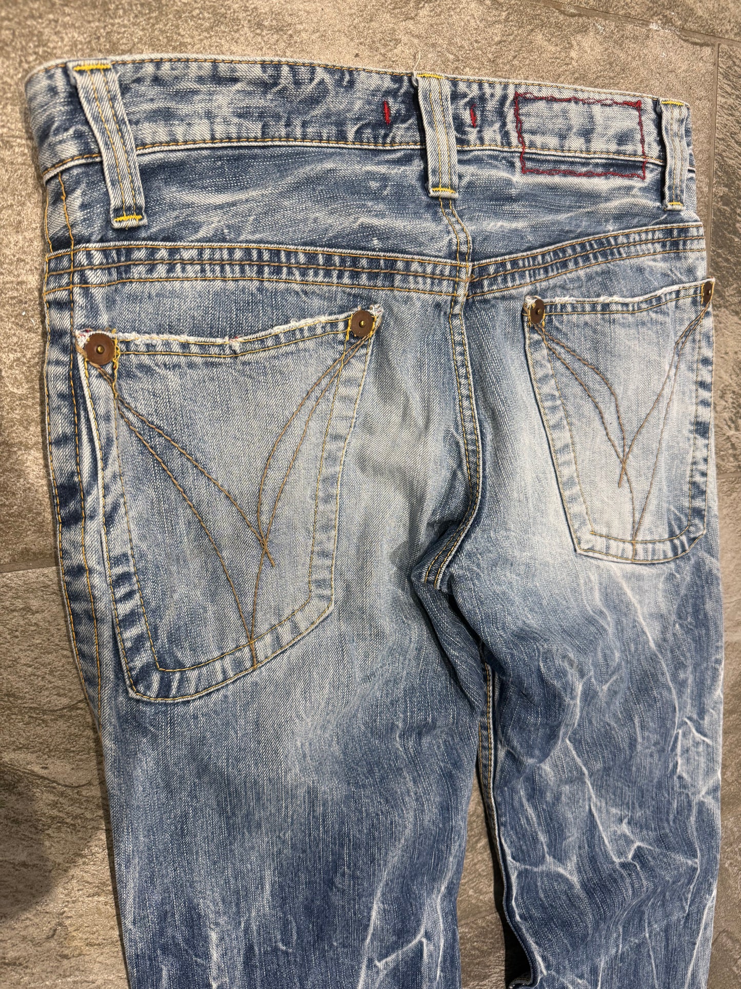 000’s Blueway Distressed Jeans (31”)