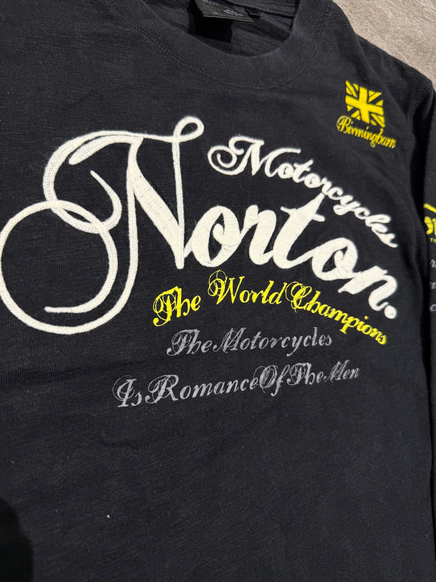 000’s Norton Longsleeve (M)