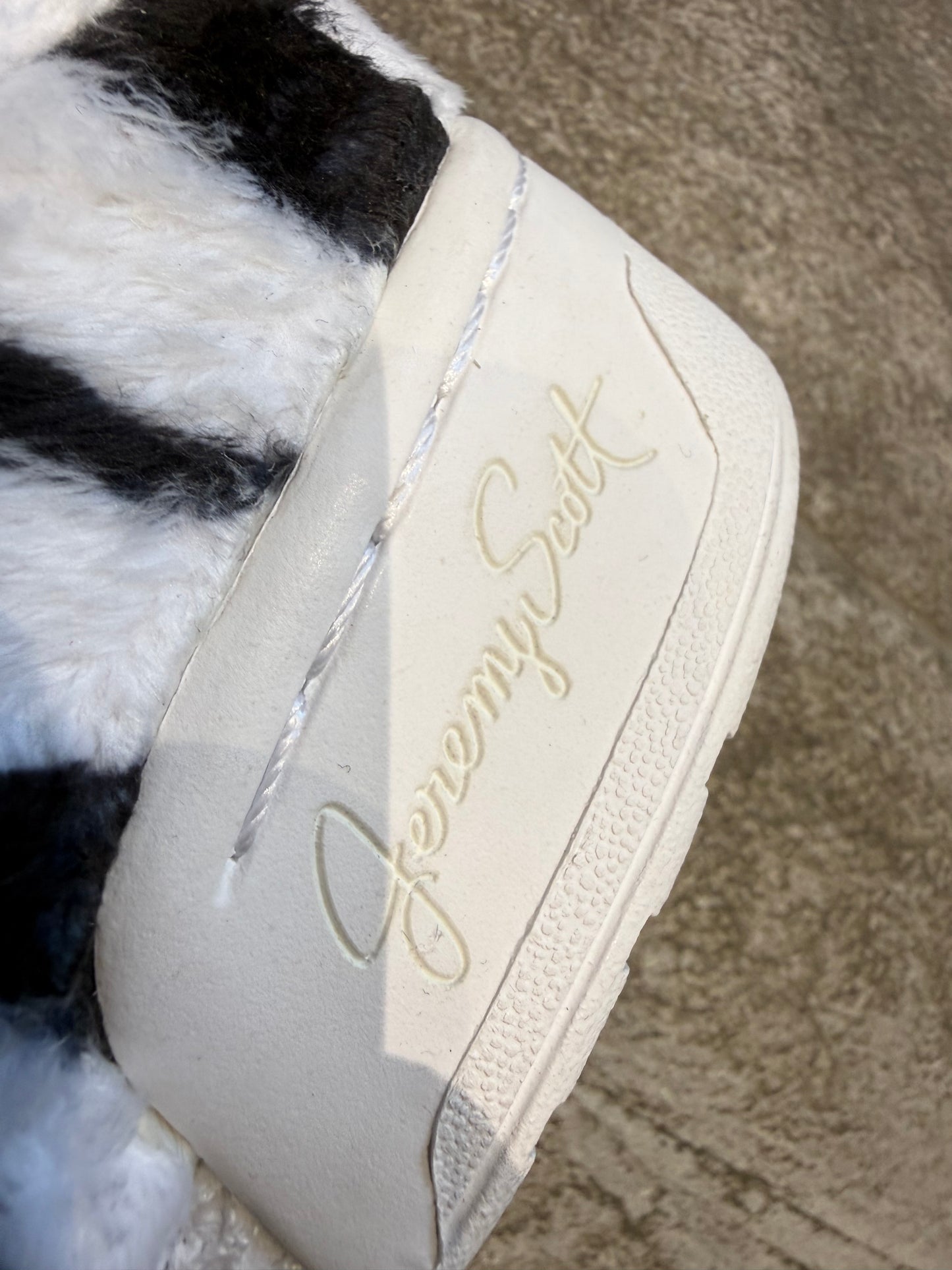 Jeremy Scott x Adidas Zebra High Tops (UK 8 - EU 42)
