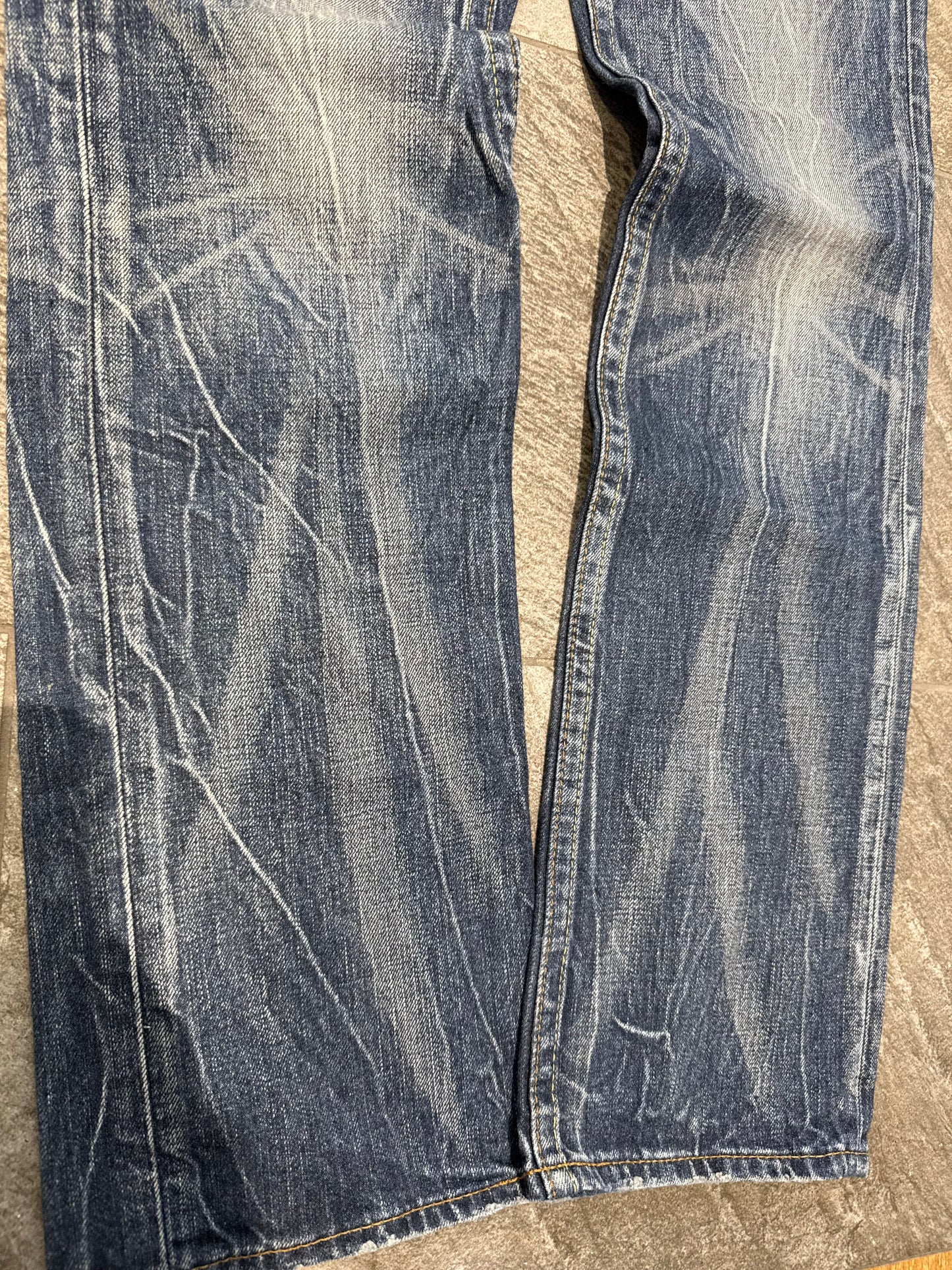 000’s Levi’s 502 Ghost Wash Jeans (30”)