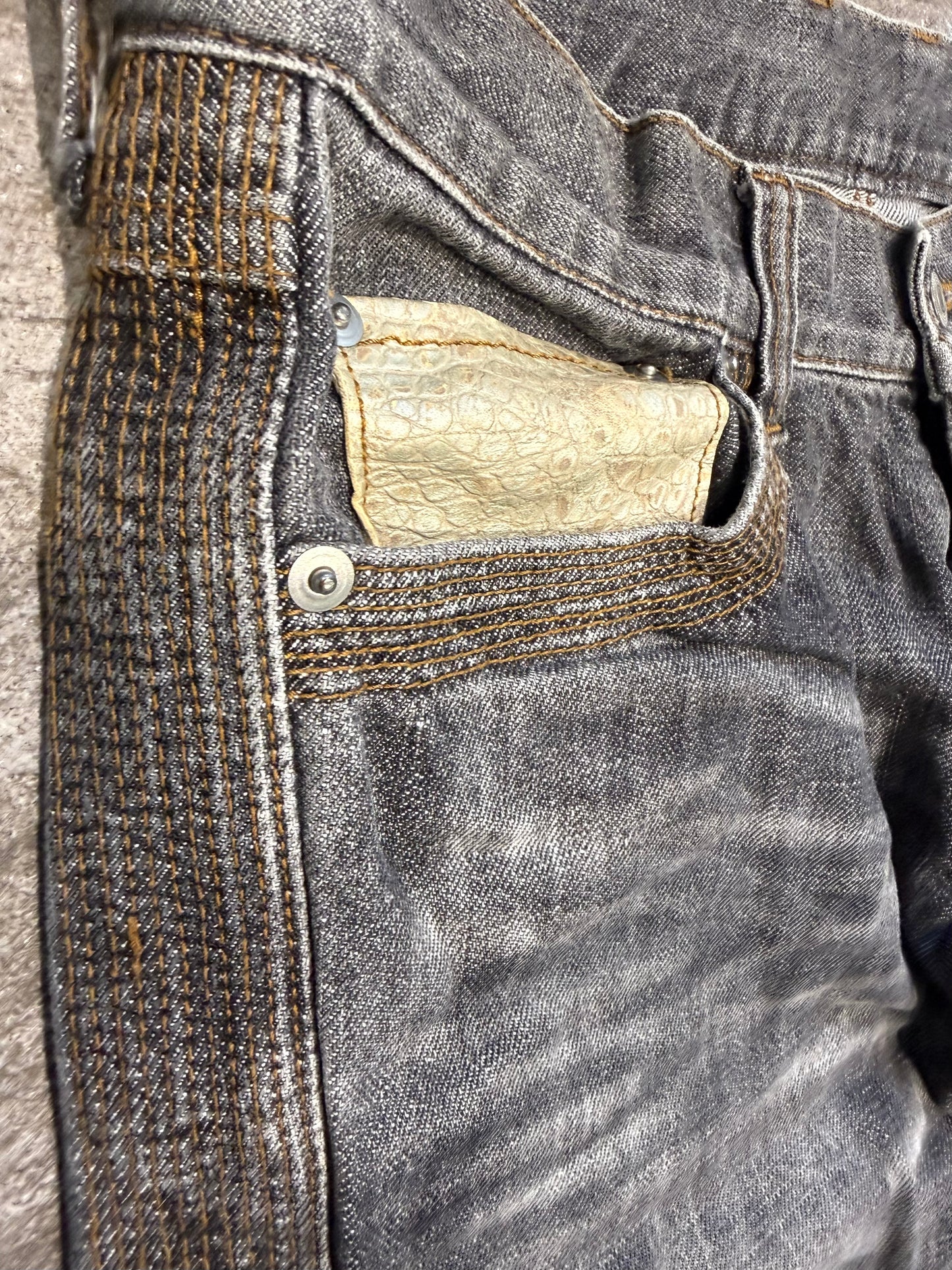 000’s Comme Ca Jeans (33”)
