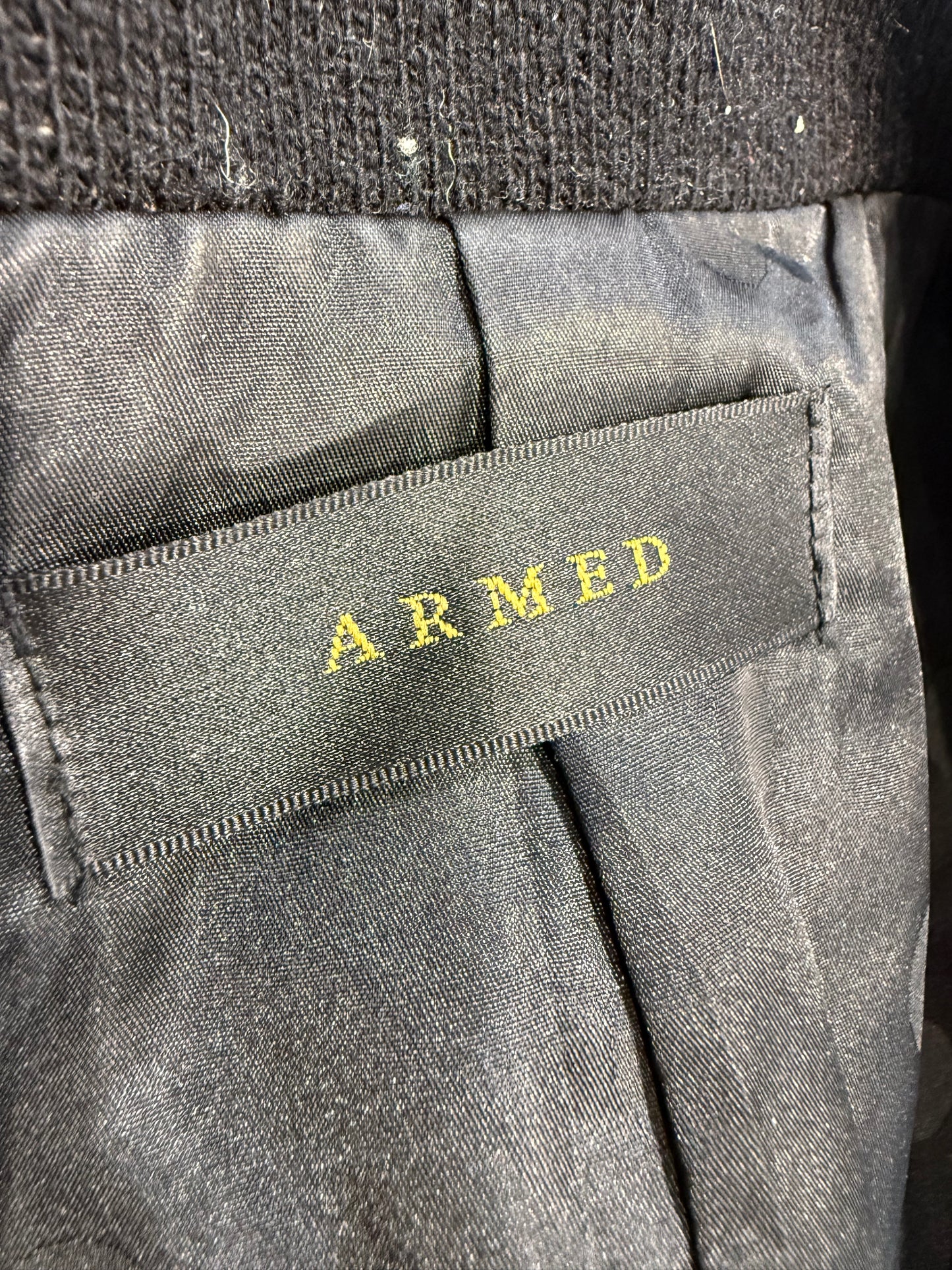 000’s Armed Blazer (S)