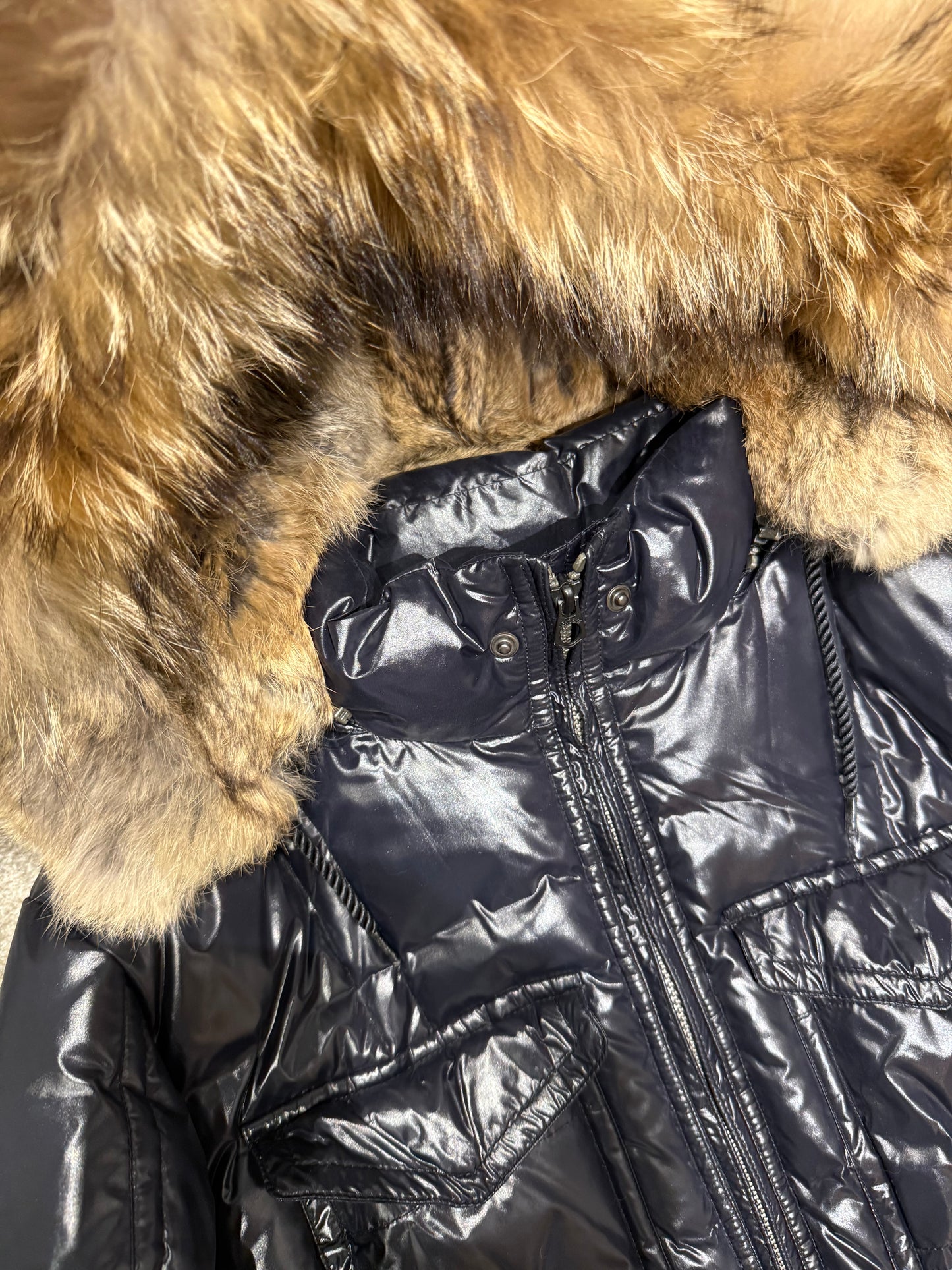 000’s Glossy Bigi Fur Hood Puffer (M)