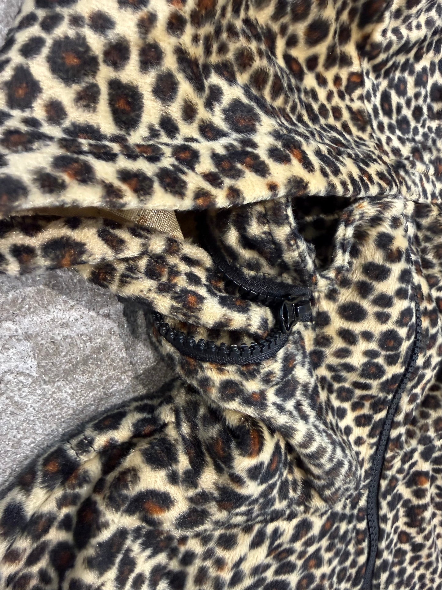 000’s Clash Ahead Leopard Bono Hoodie (S)