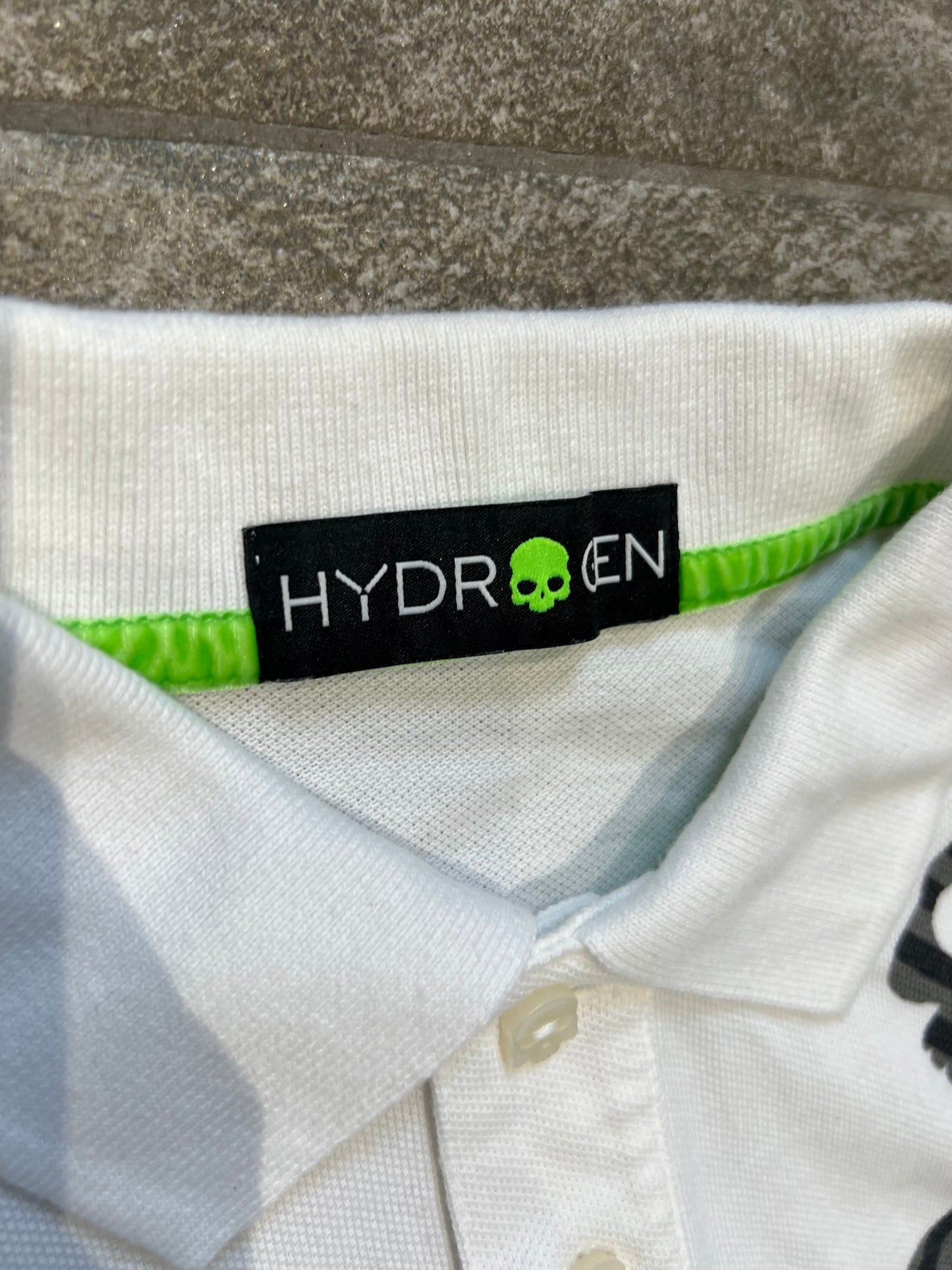 000’s Hydrogen USA Flag Skull Polo